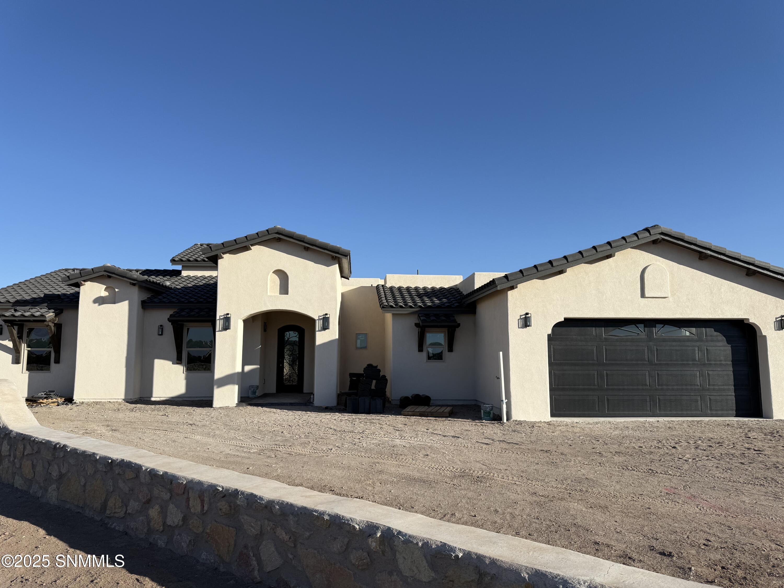 4000 Santa Elena Place Property Photo 1