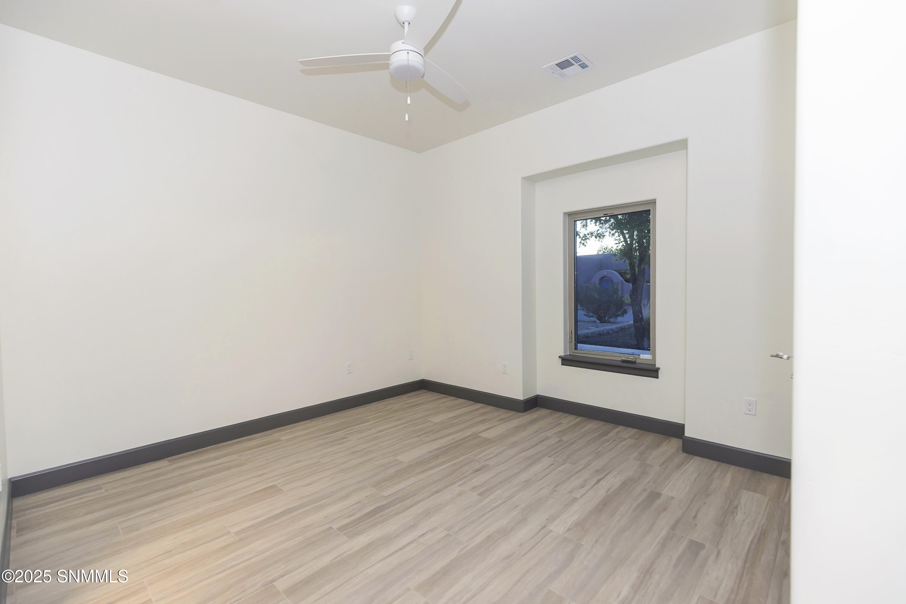 1900 Calle Pacana Property Photo 28