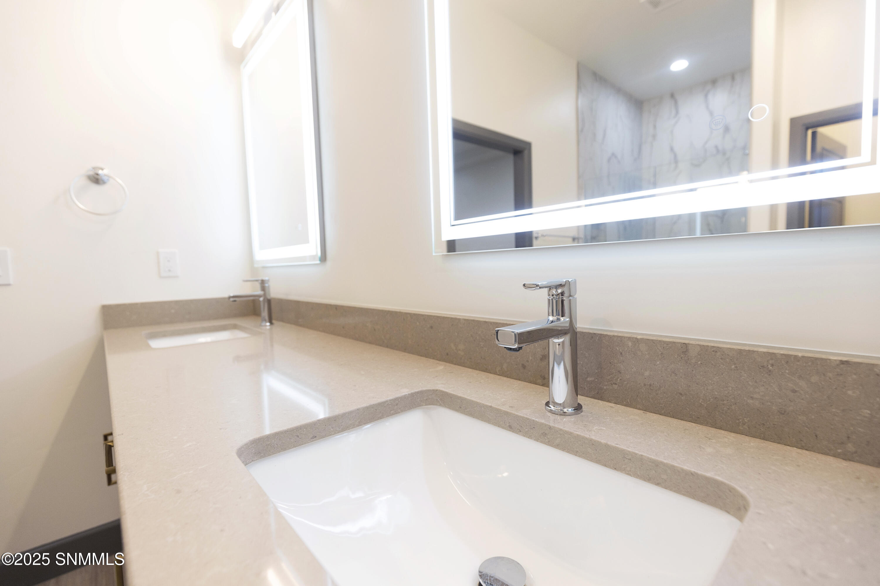 1900 Calle Pacana Property Photo 53