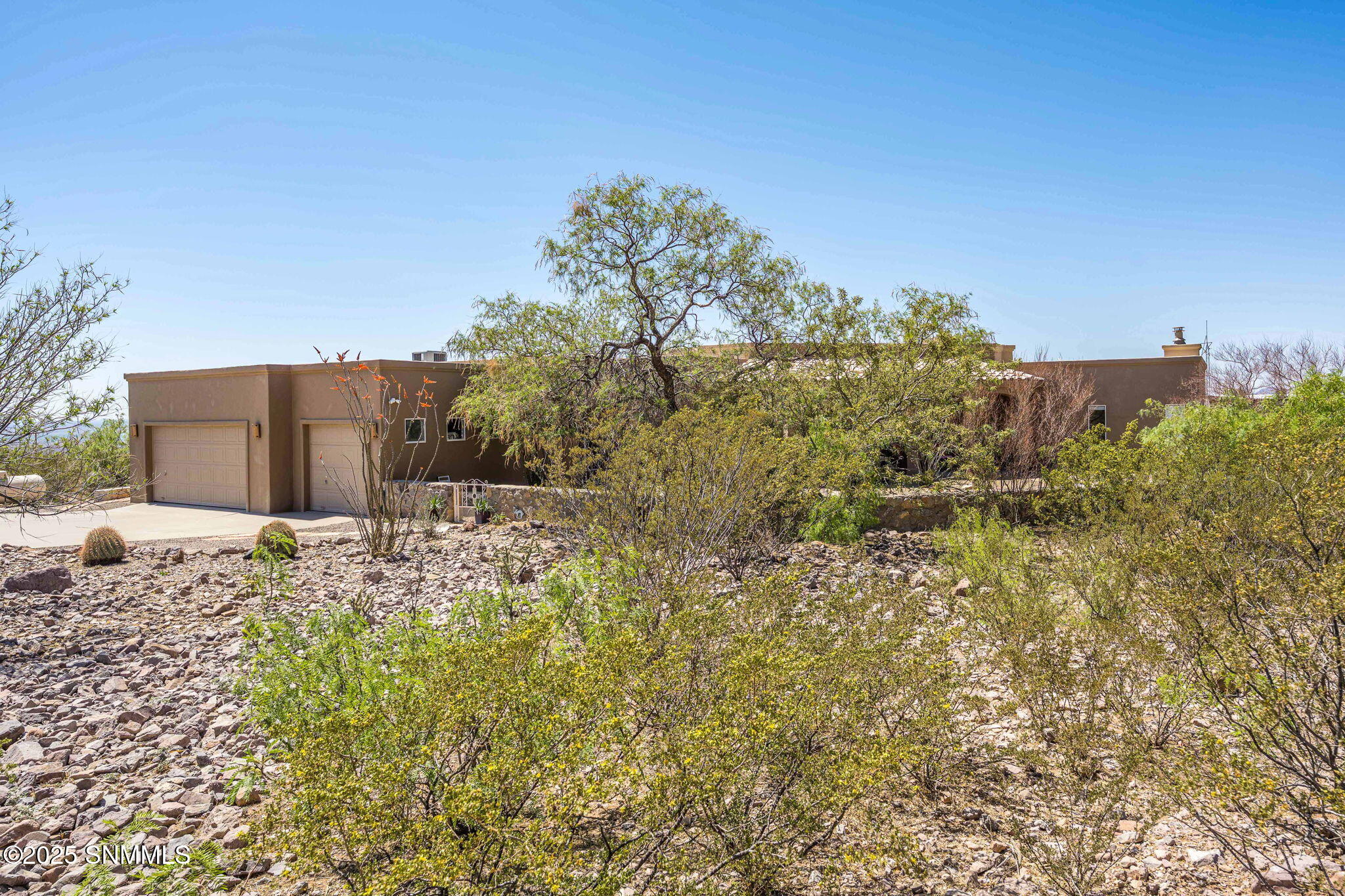 4972 Black Quartz Road Property Photo 5
