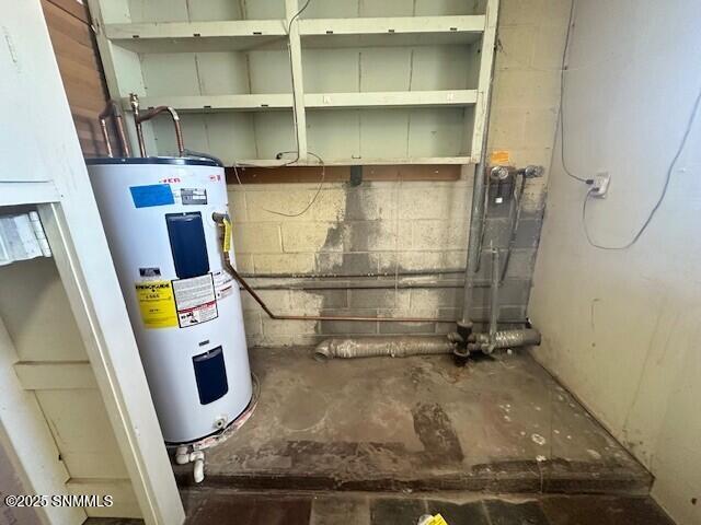 1735 E Madrid Avenue Property Photo 8