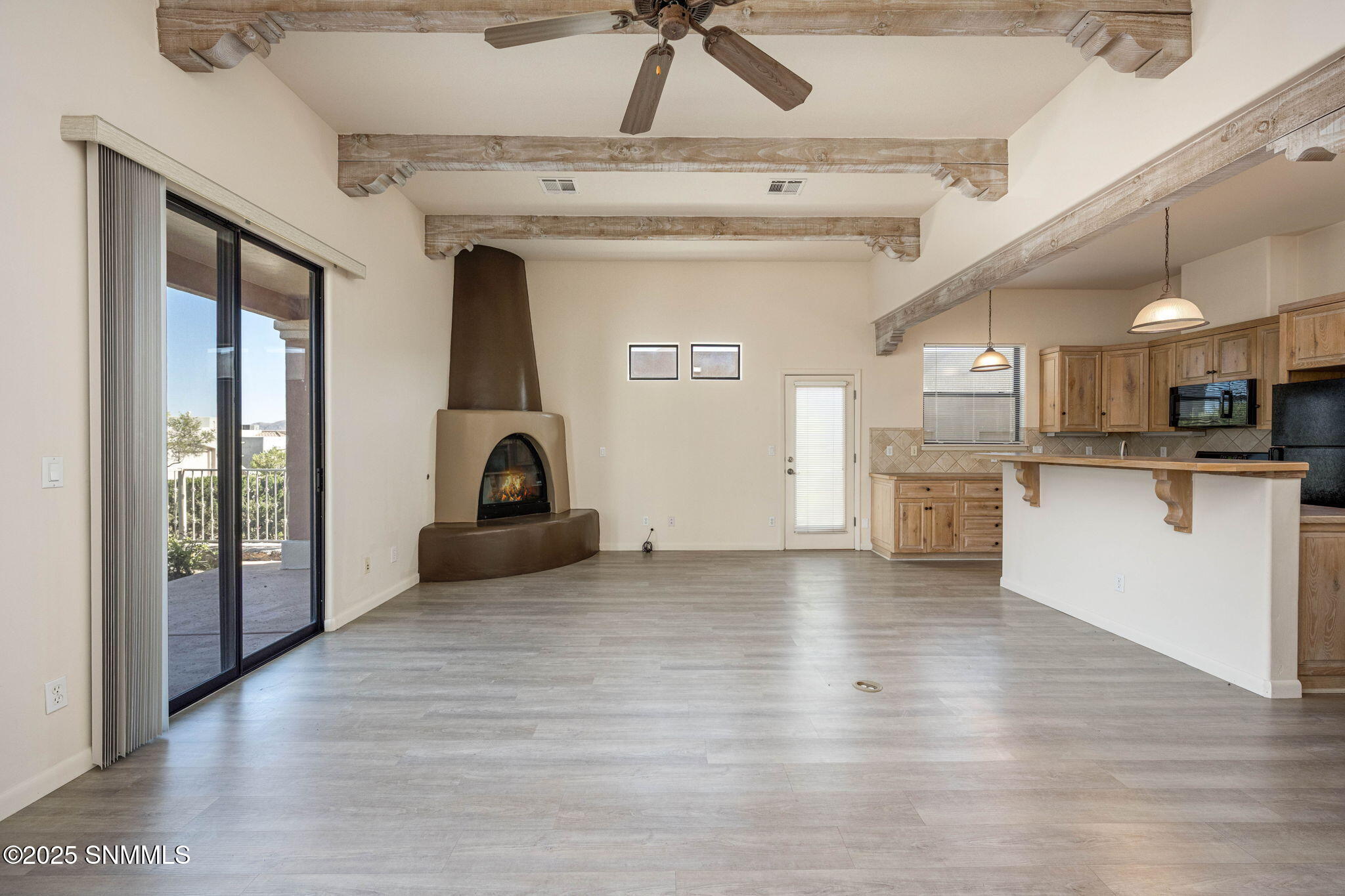 1903 Coyote Ridge Drive Property Photo 8