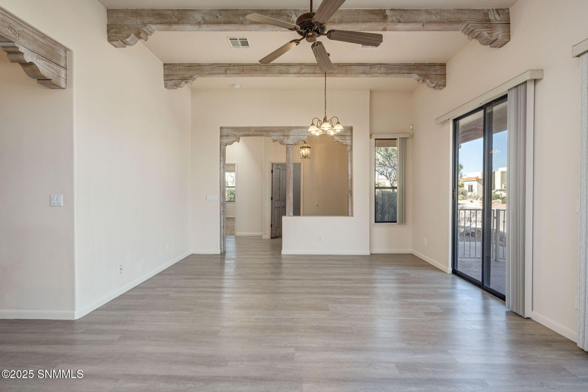 1903 Coyote Ridge Drive Property Photo 10