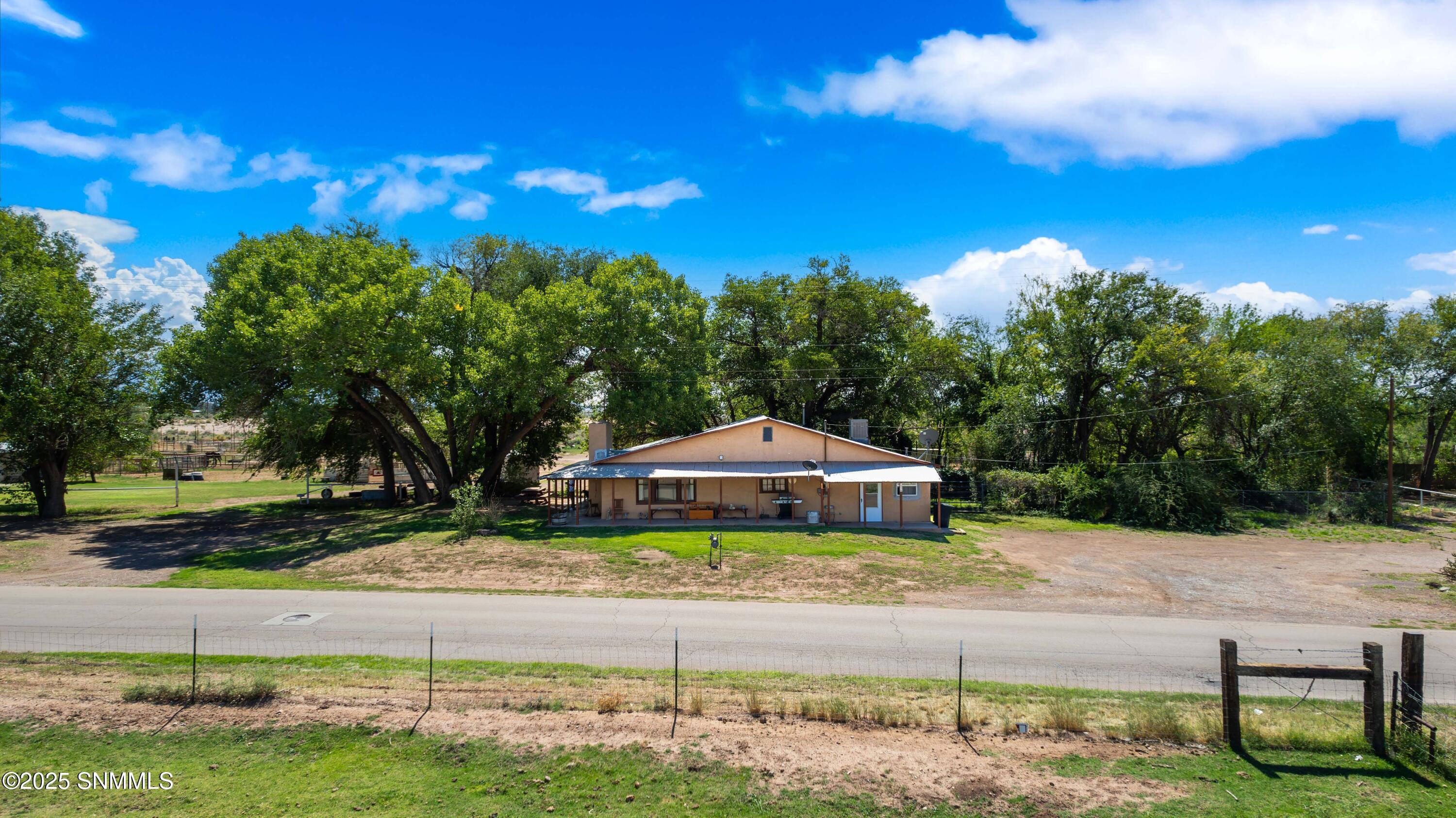 1350 Higuera Avenue Property Photo 3