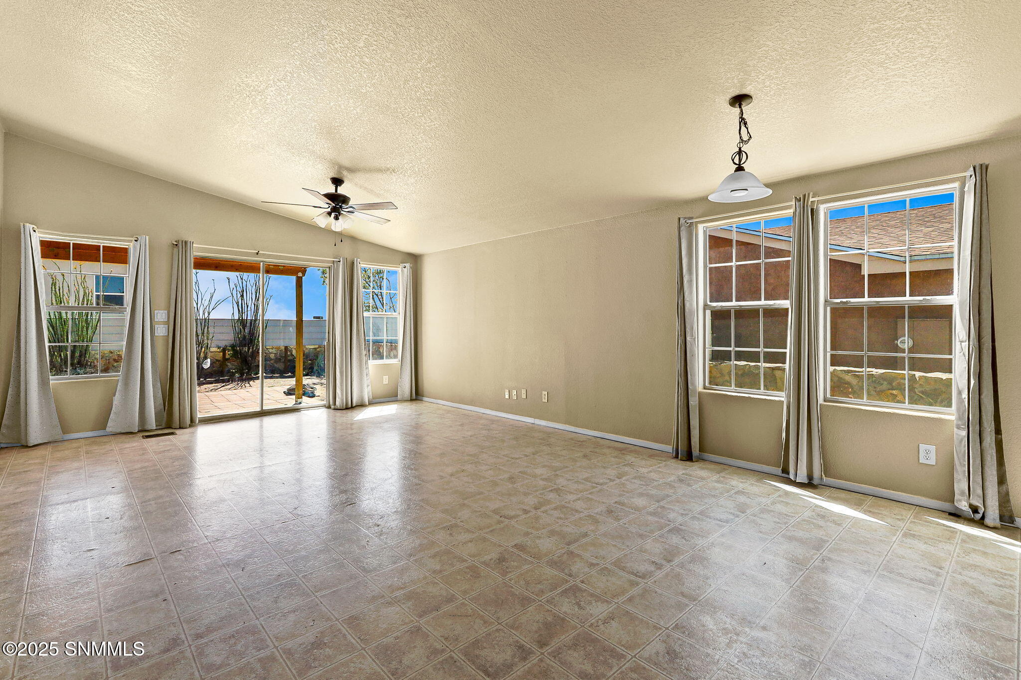 2729 Ben Boldt Place Property Photo 10