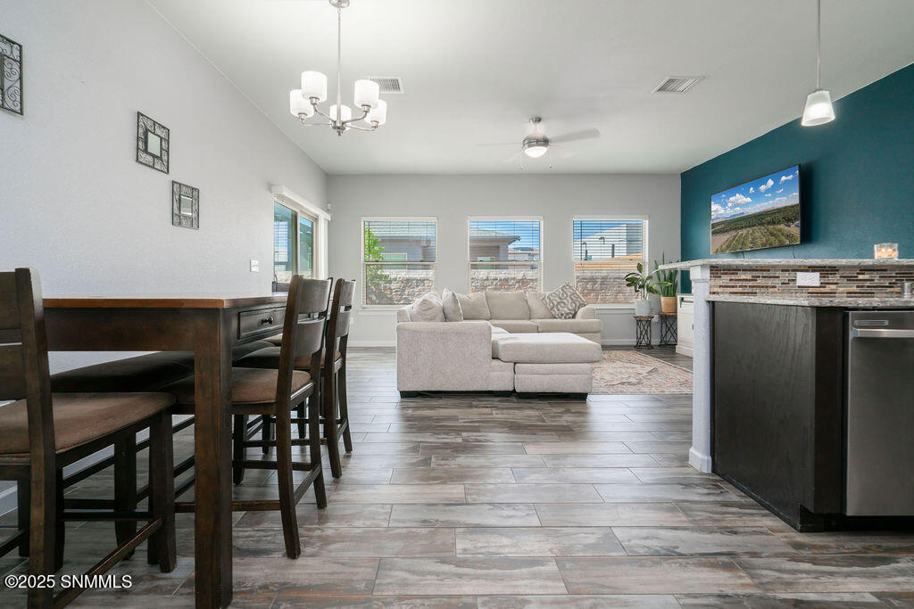 916 Brass Hill Property Photo 4