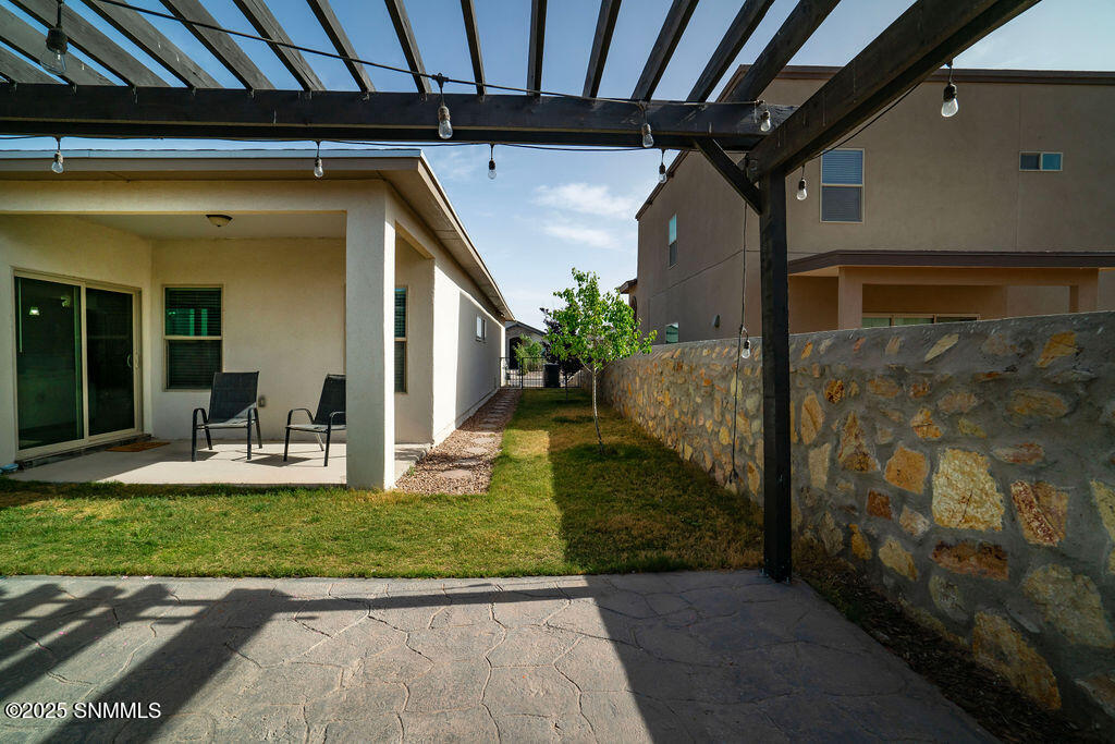 916 Brass Hill Property Photo 26