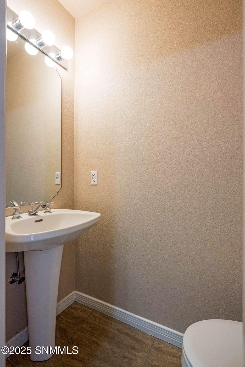 5312 Remington Road Property Photo 23