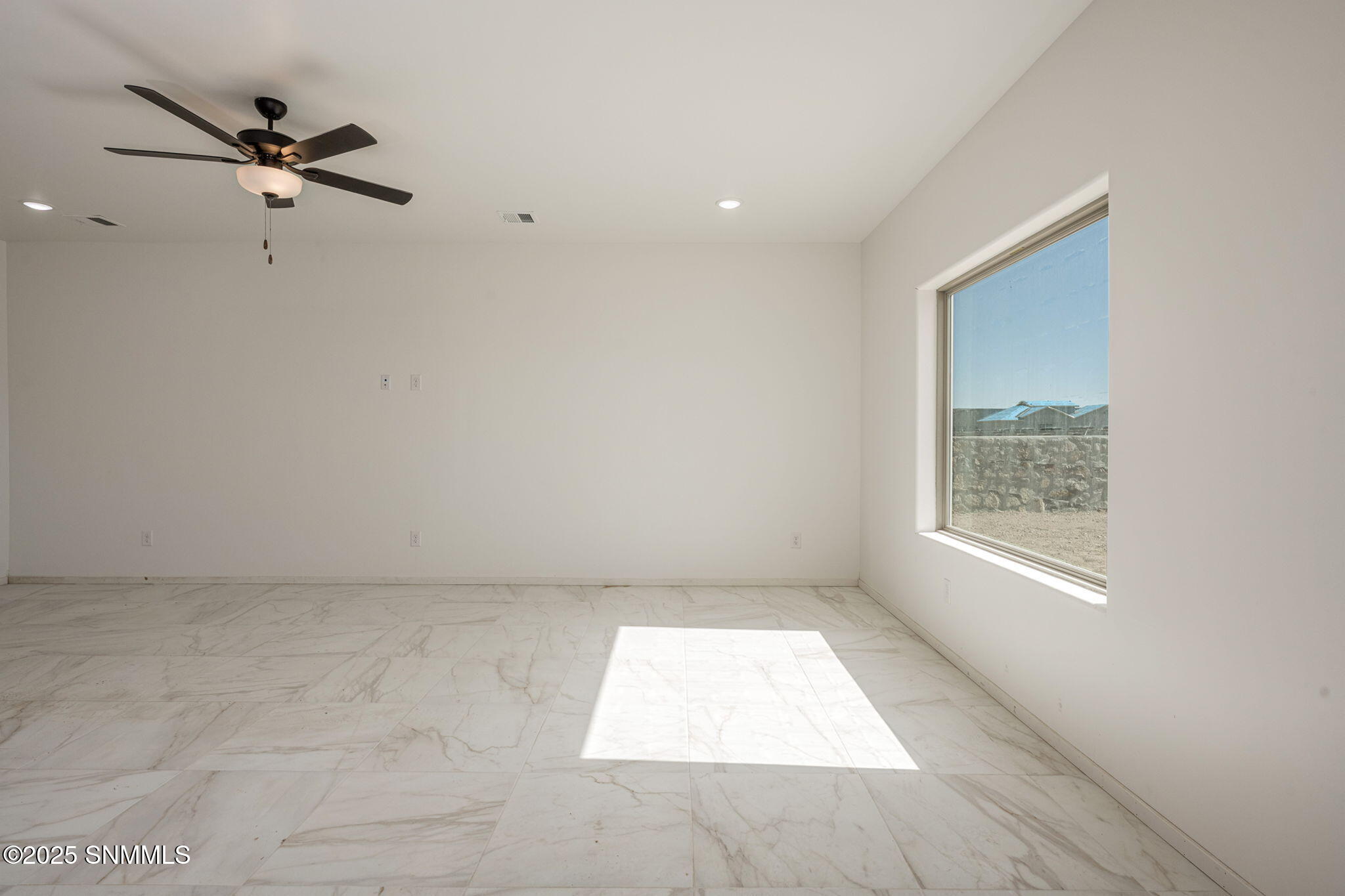 7926 San Eduardo Street Property Photo 5