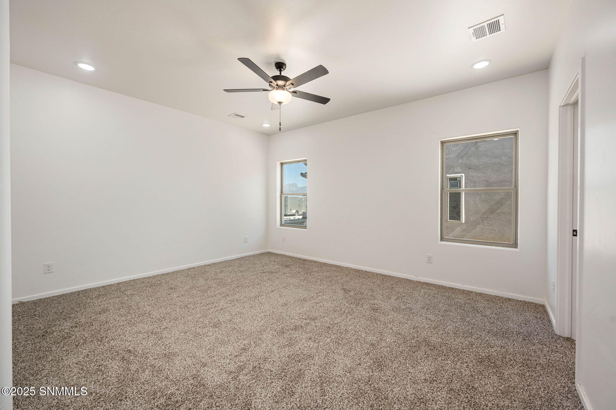 7926 San Eduardo Street Property Photo 15