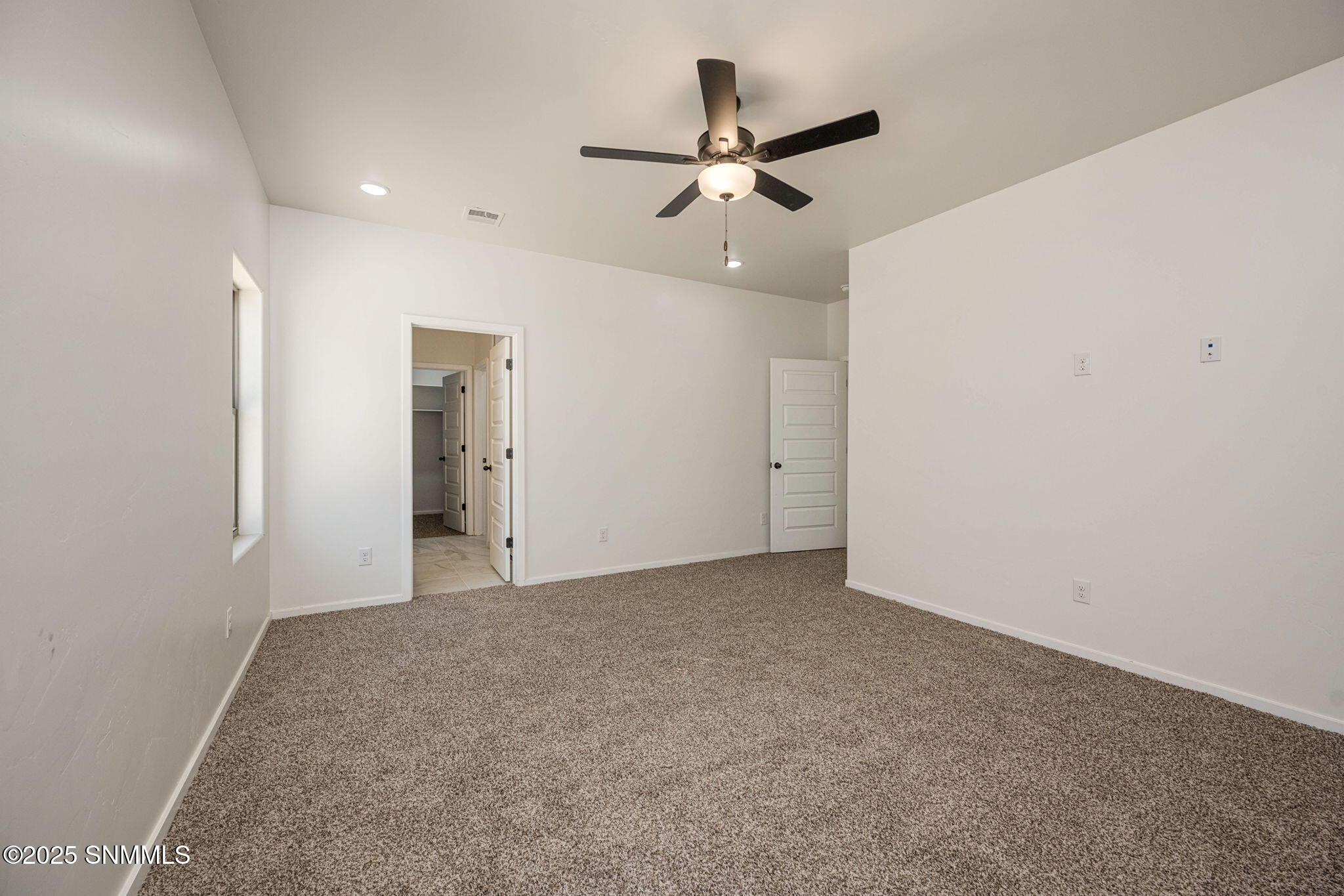 7926 San Eduardo Street Property Photo 16