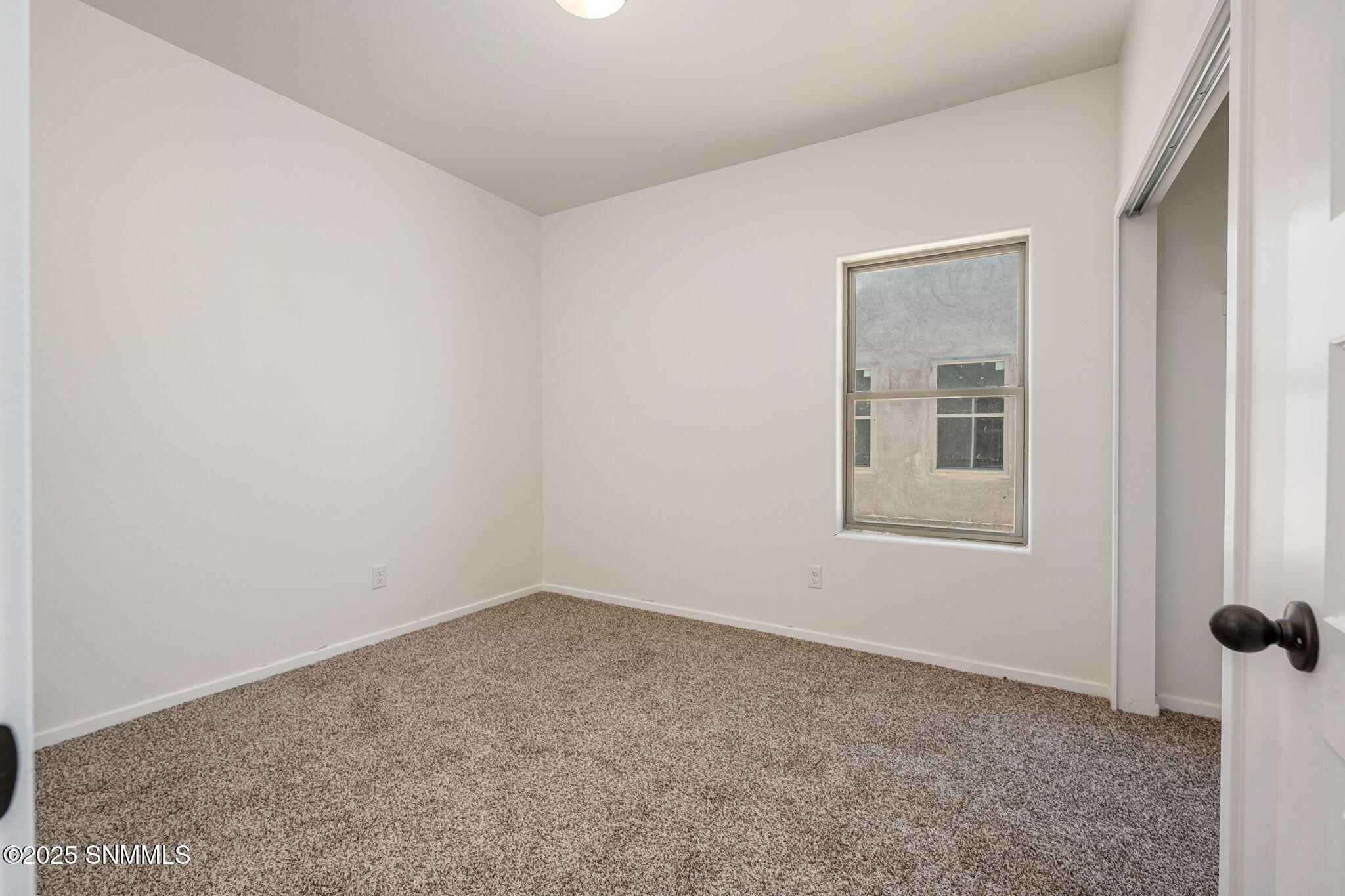 7926 San Eduardo Street Property Photo 23