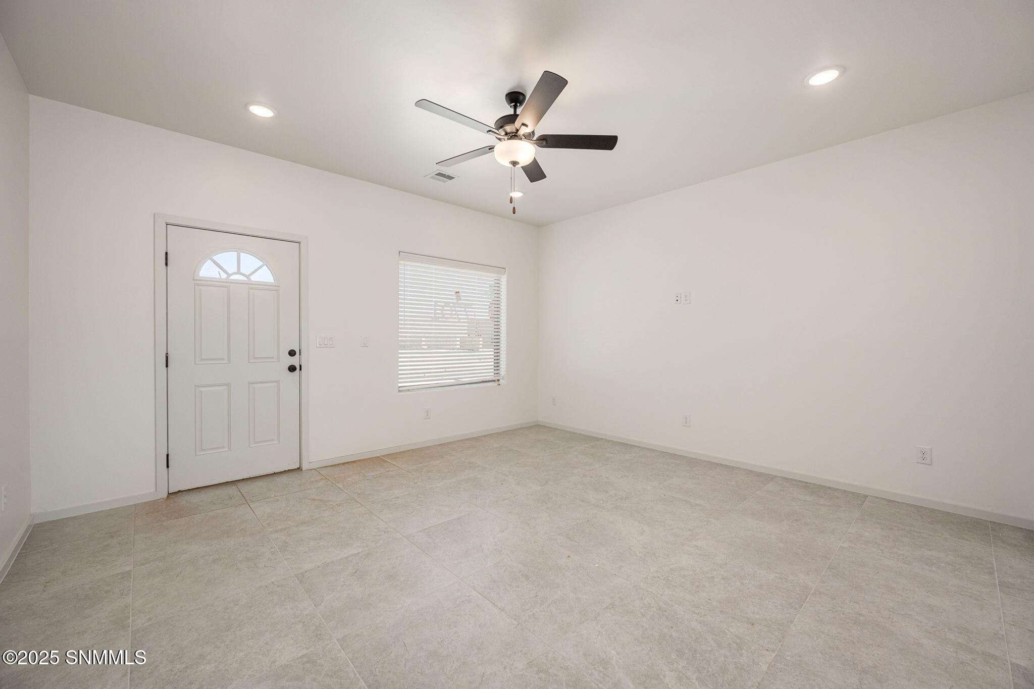 7872 San Eduardo Street Property Photo 3