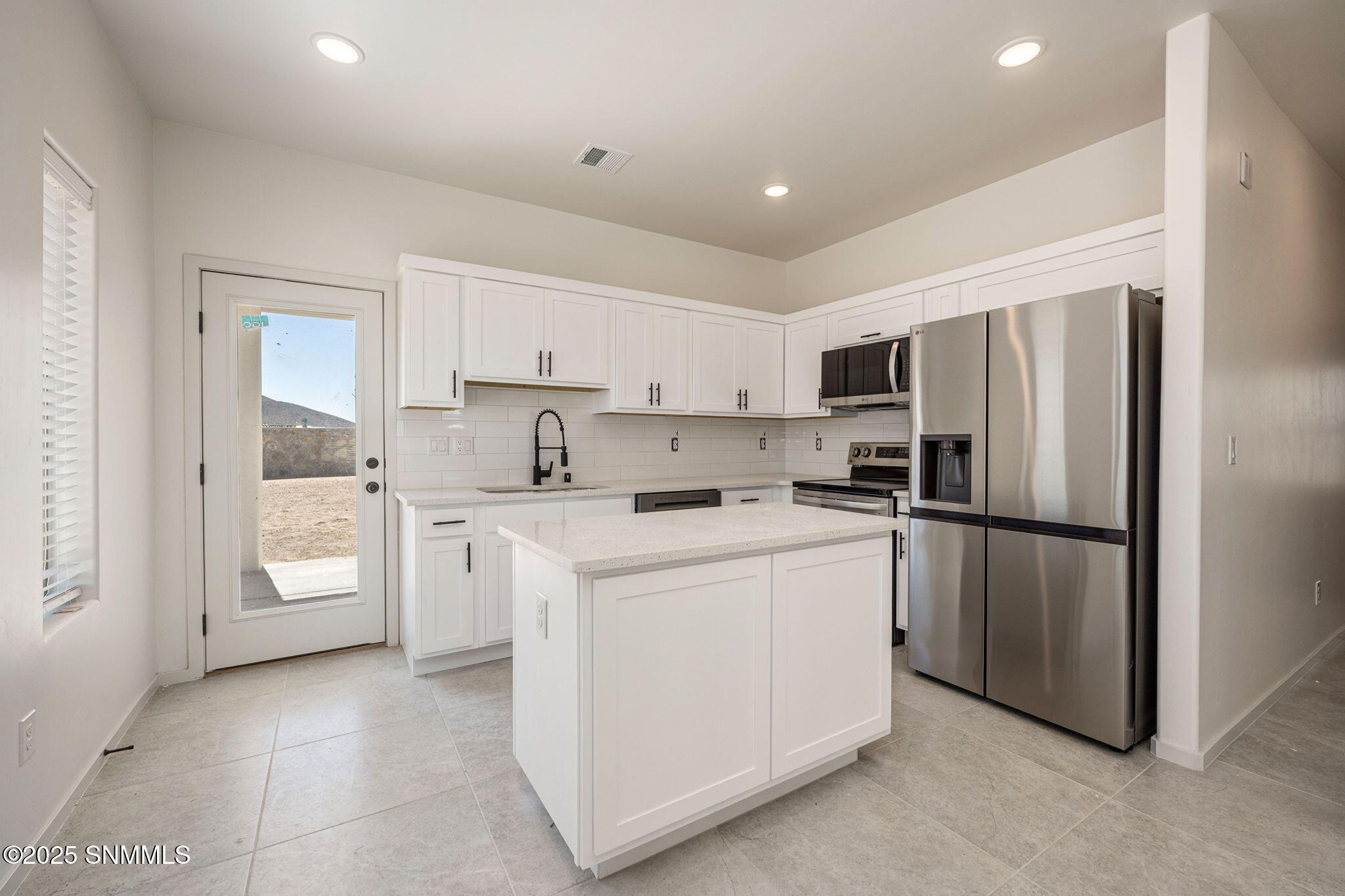 7872 San Eduardo Street Property Photo 7