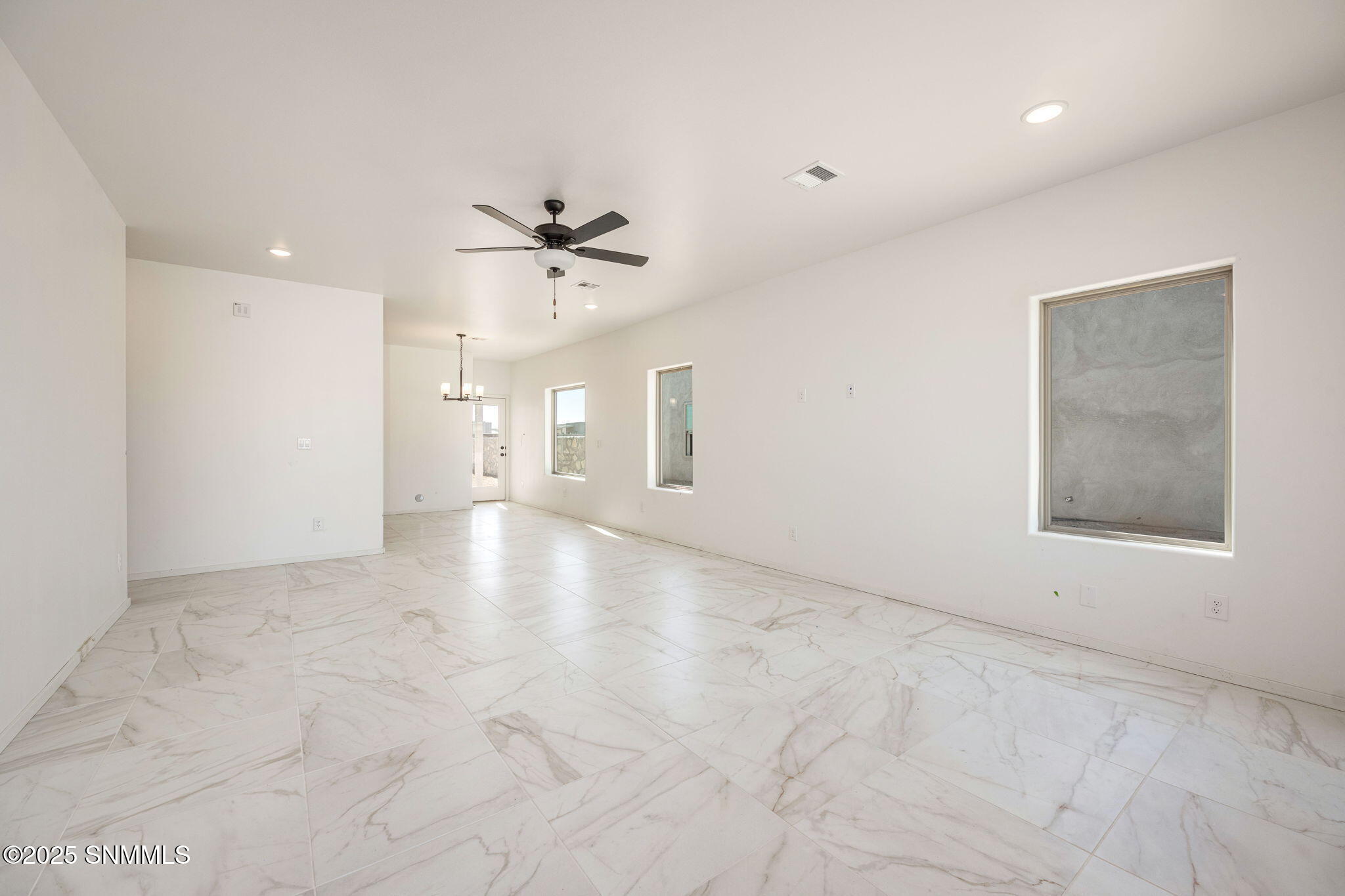 7836 San Eduardo Street Property Photo 2