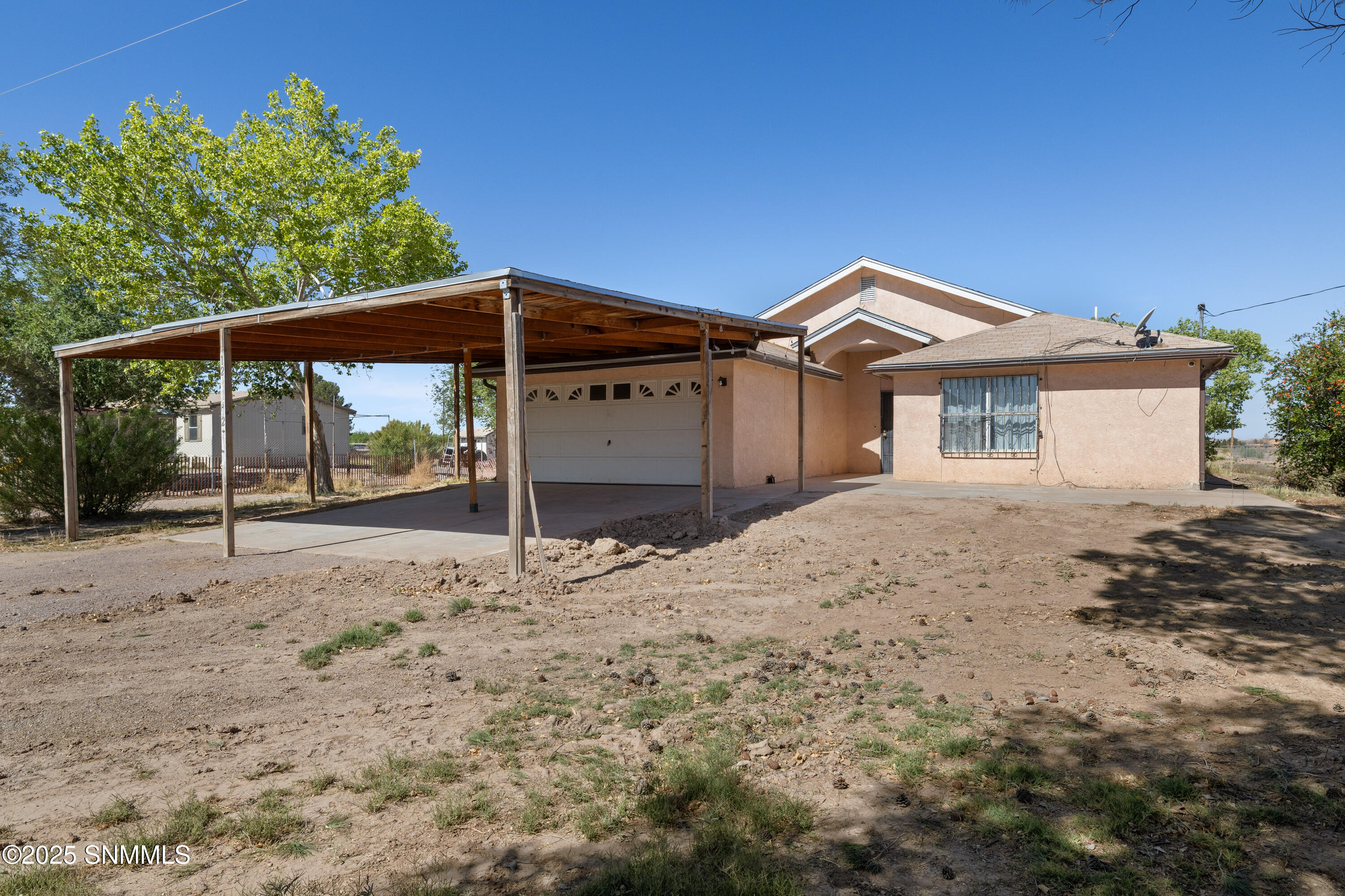 1219 Mil Acres Street 2 Property Photo 4