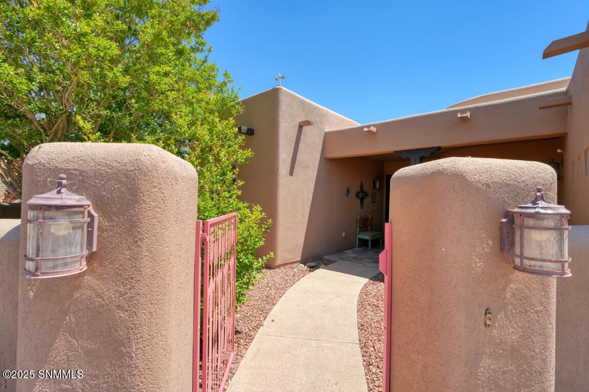 2458 Conchas Lane Property Photo 12
