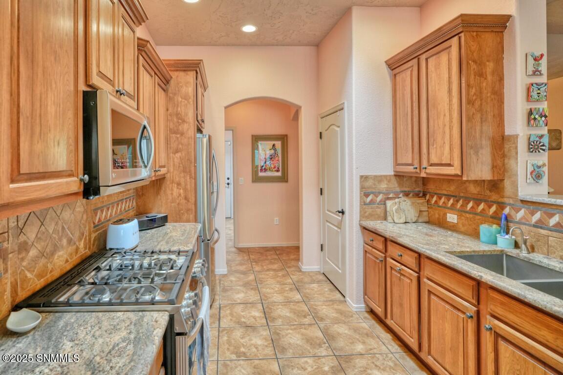 2458 Conchas Lane Property Photo 29