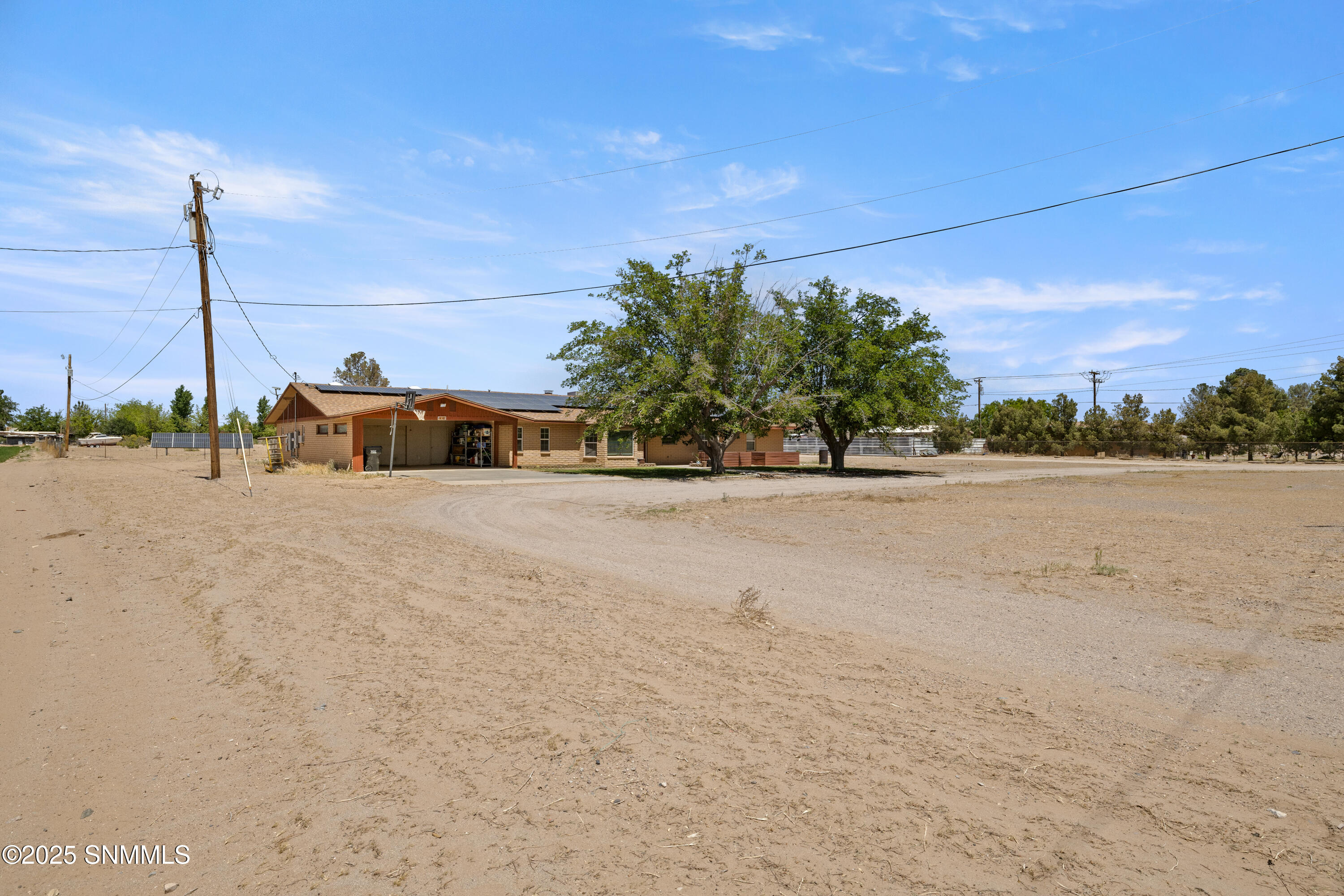 930 Hare Road Property Photo 5
