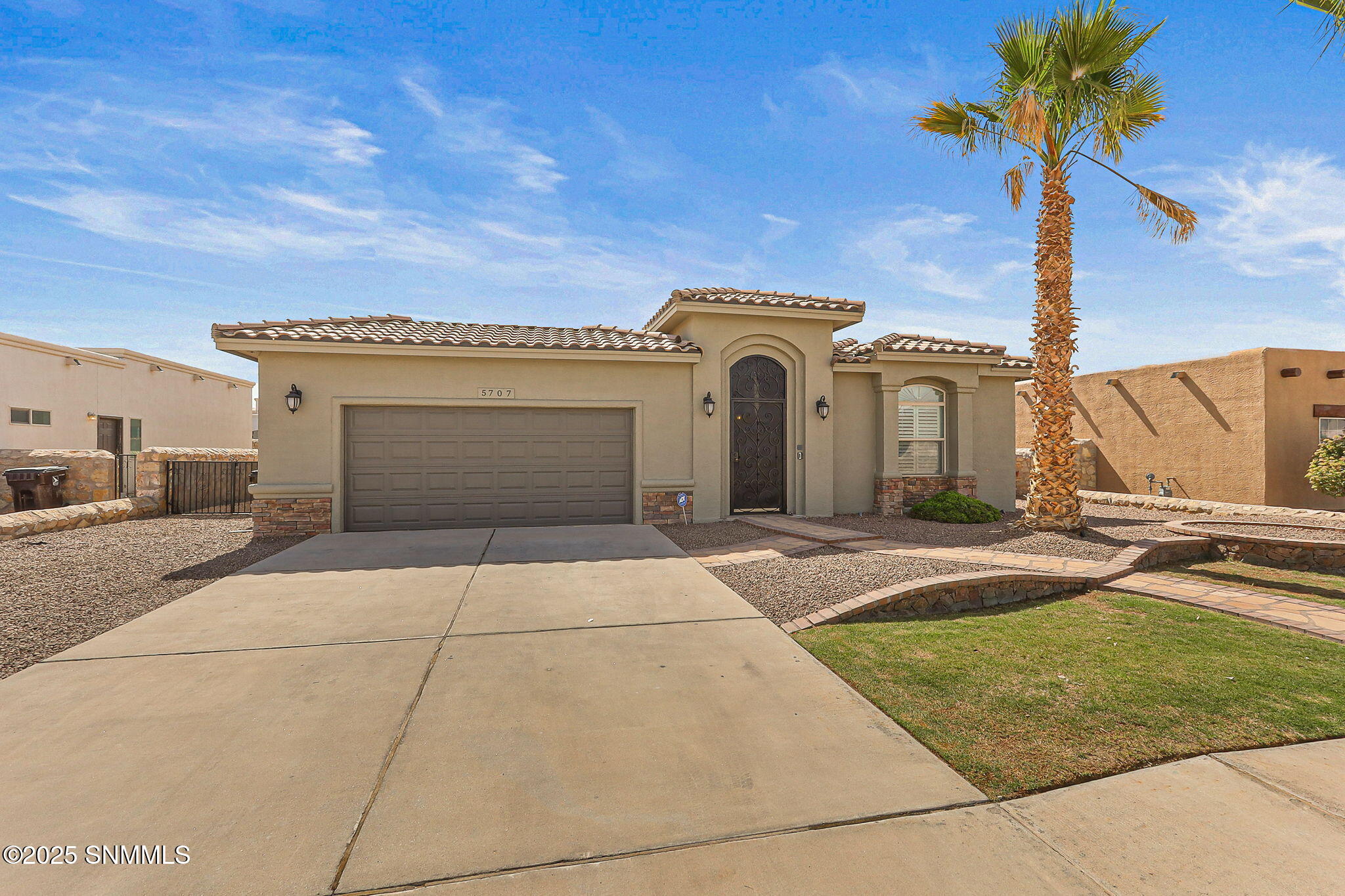 5707 Edinburgh Drive Property Photo 1
