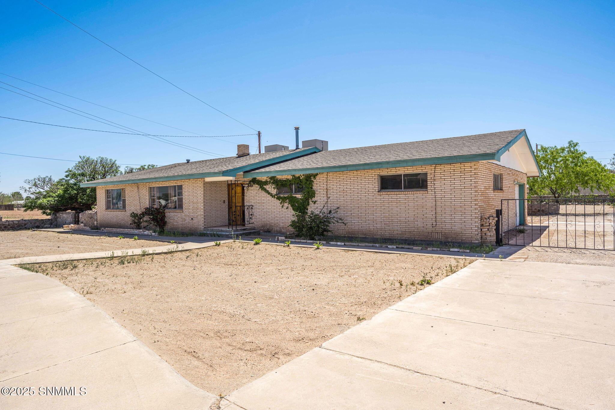 2605 Dona Ana Road Property Photo 3