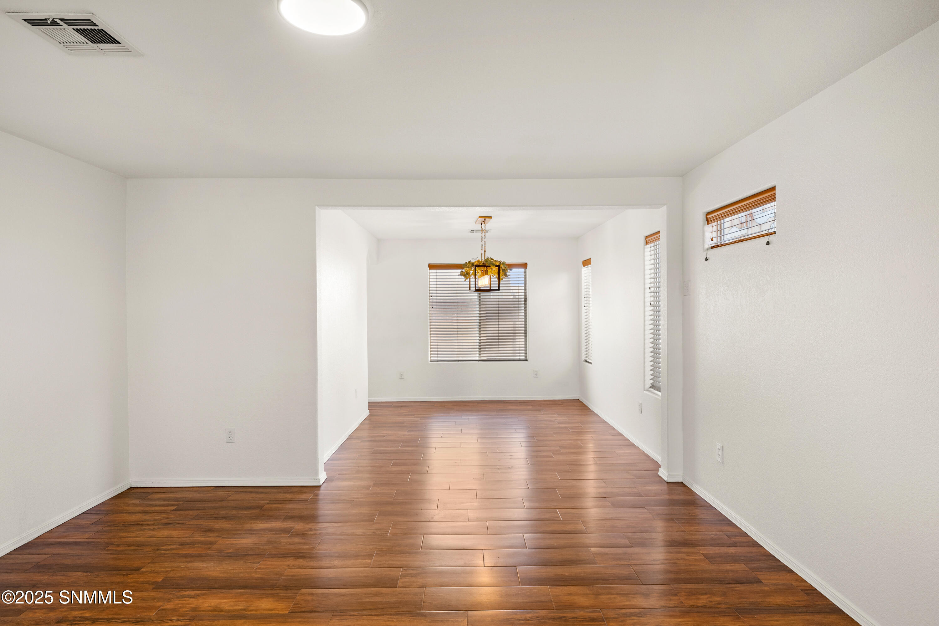 2855 Lake Valley Avenue Property Photo 9
