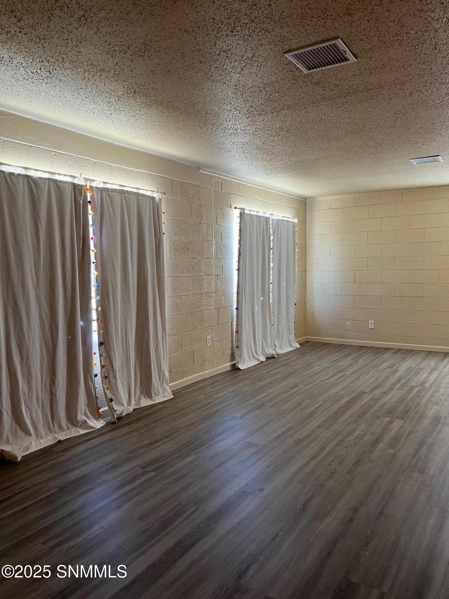 1107 Jett Avenue Property Photo 5