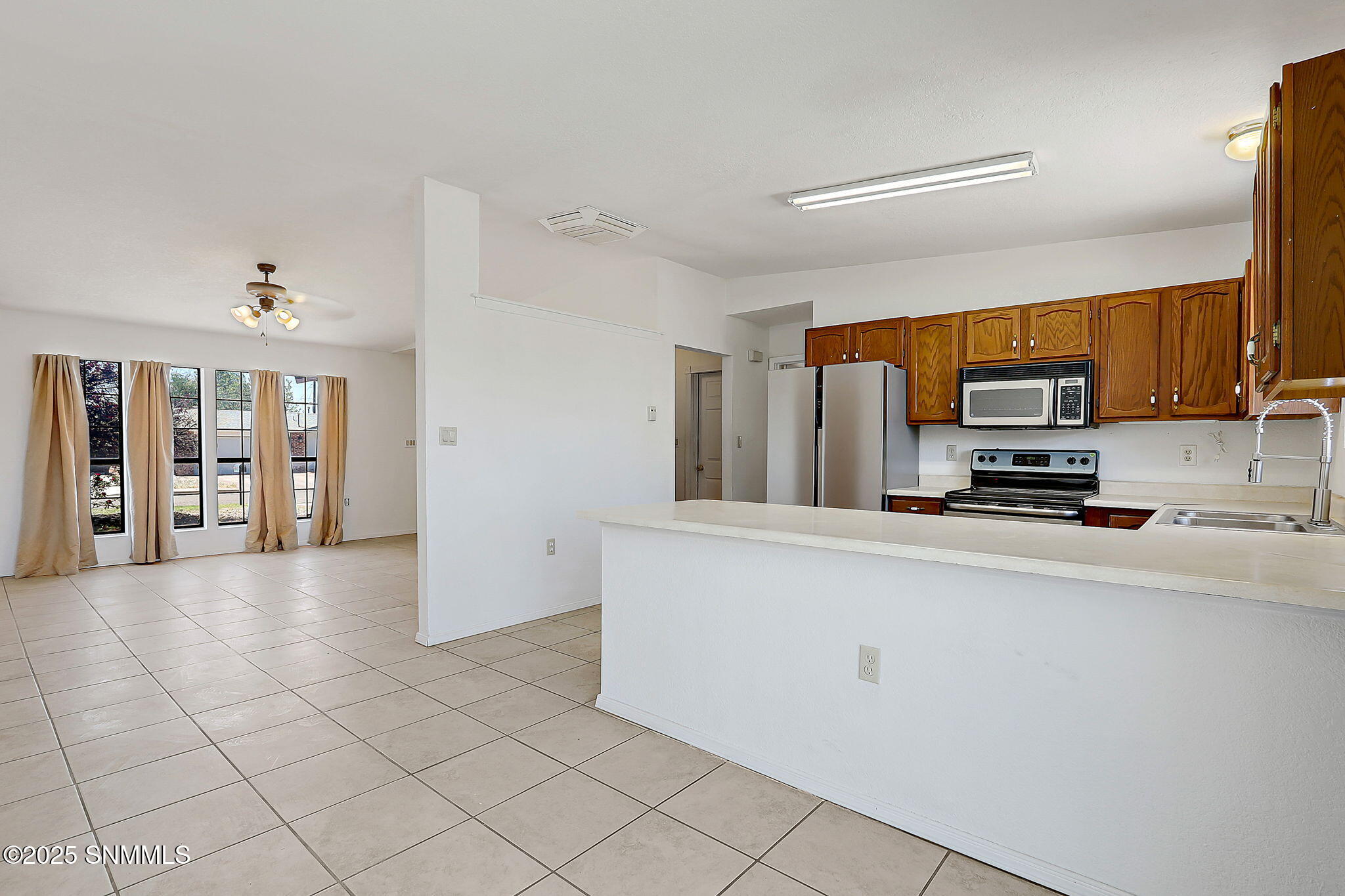 1311 Desert Dawn Drive Property Photo 16