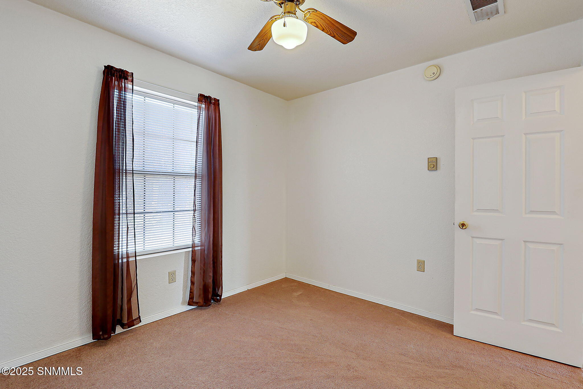 1311 Desert Dawn Drive Property Photo 26