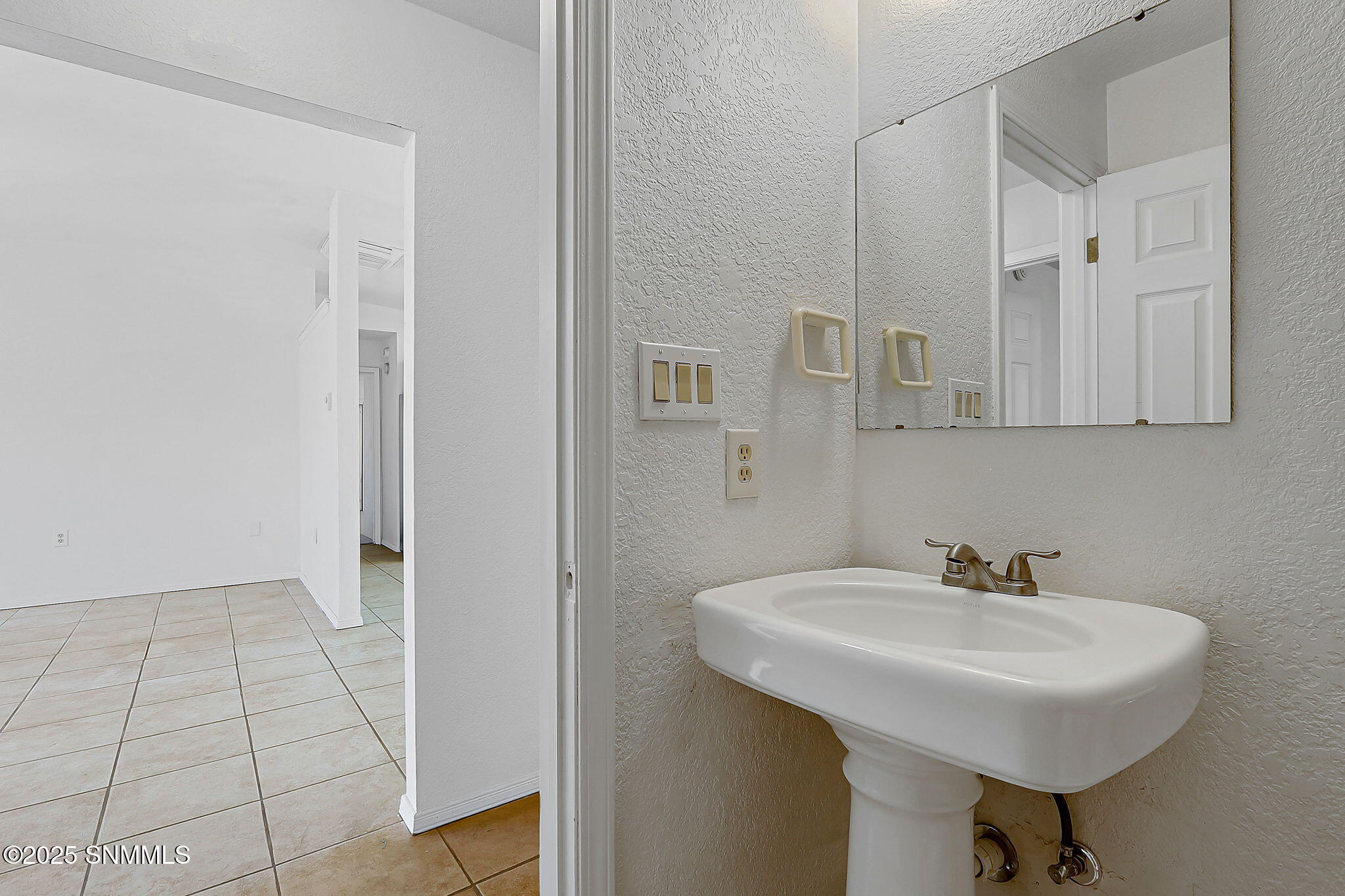 1311 Desert Dawn Drive Property Photo 33