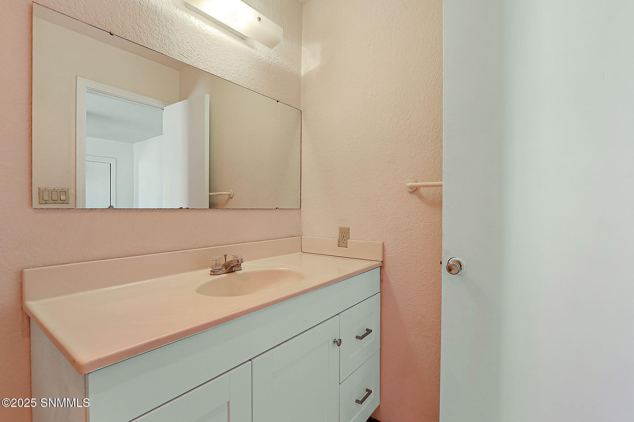 1311 Desert Dawn Drive Property Photo 42