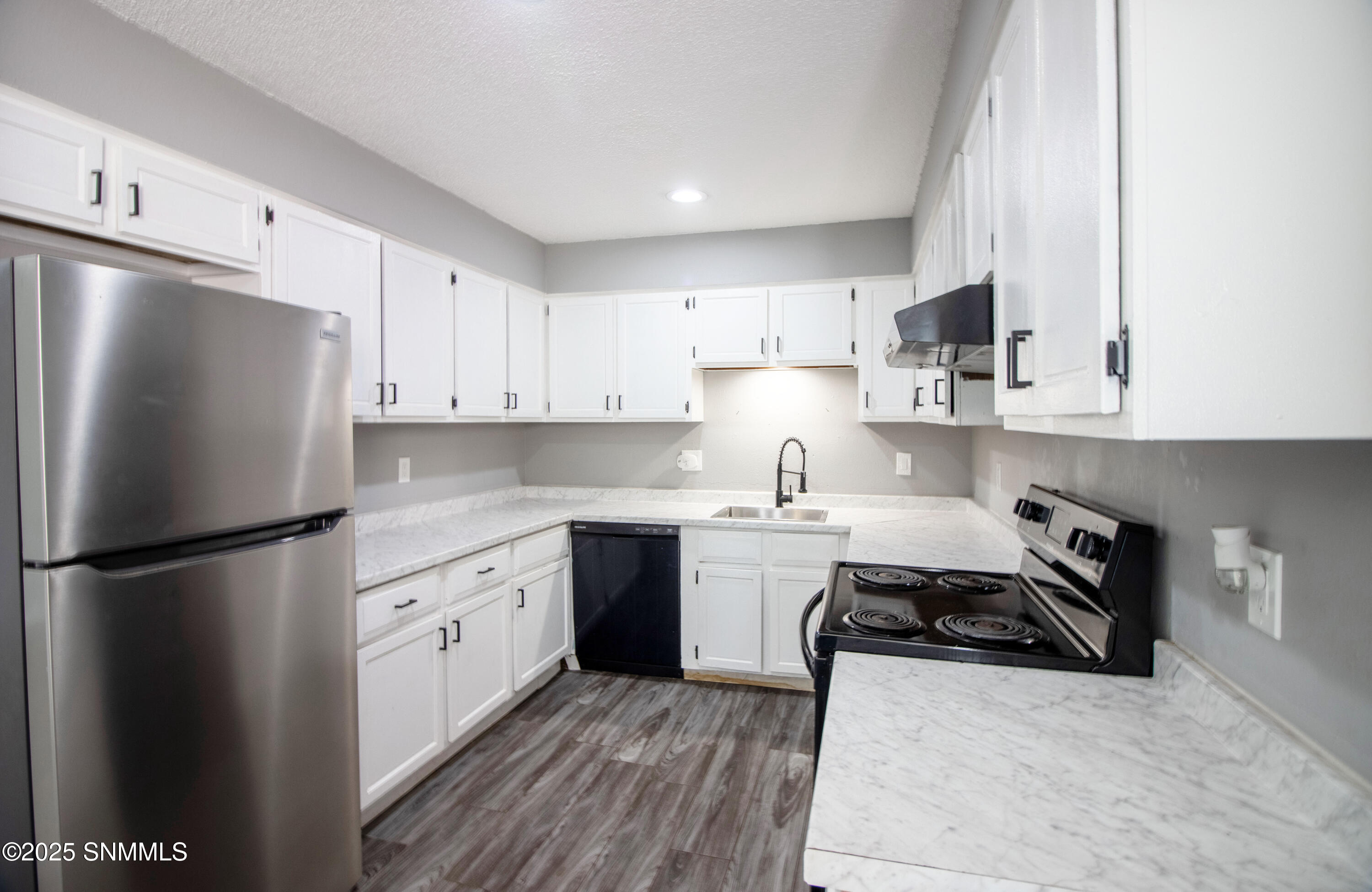 1306 Wyoming Avenue 4 Property Photo 1