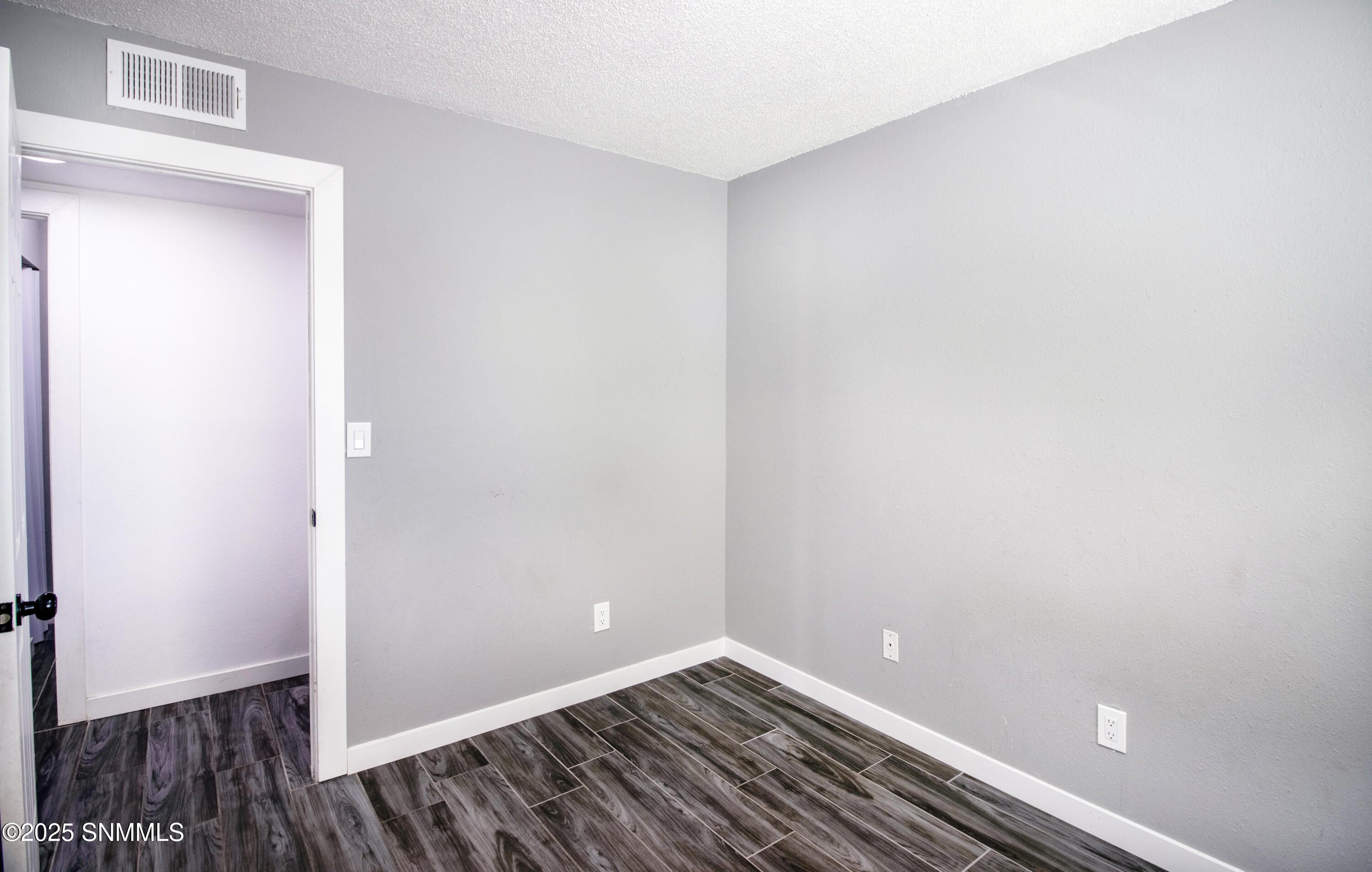 1306 Wyoming Avenue 4 Property Photo 5