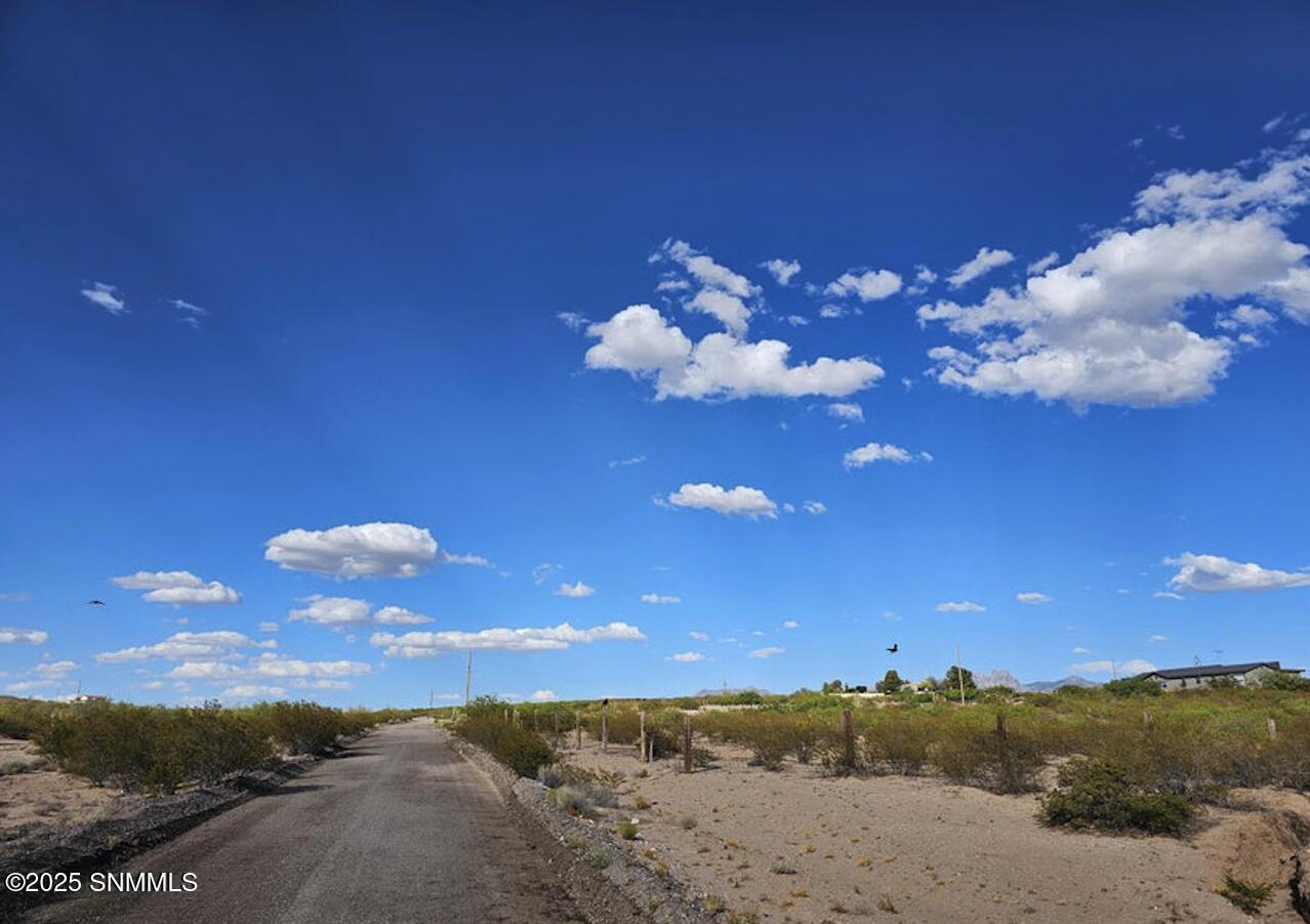 30 Tucson Avenue Property Photo 3