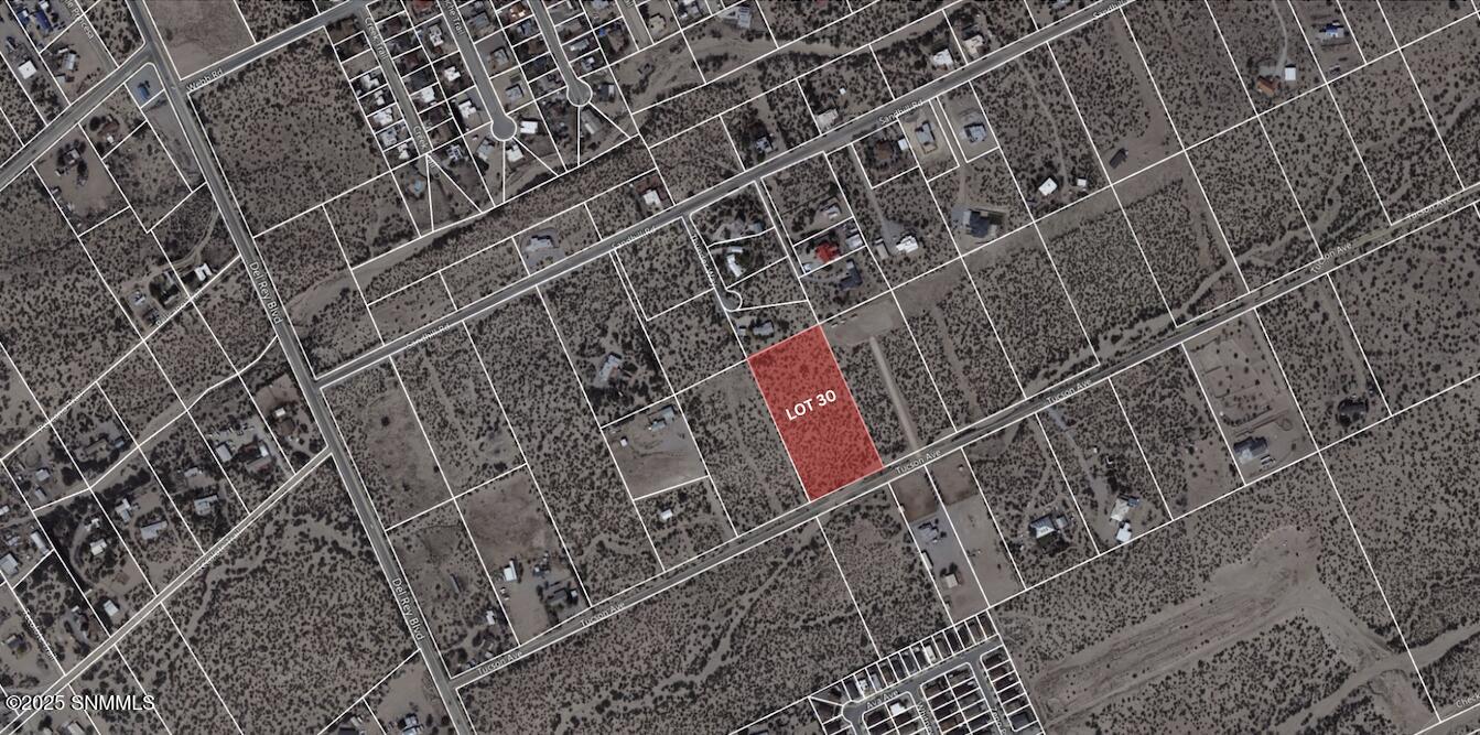 30 Tucson Avenue Property Photo 6