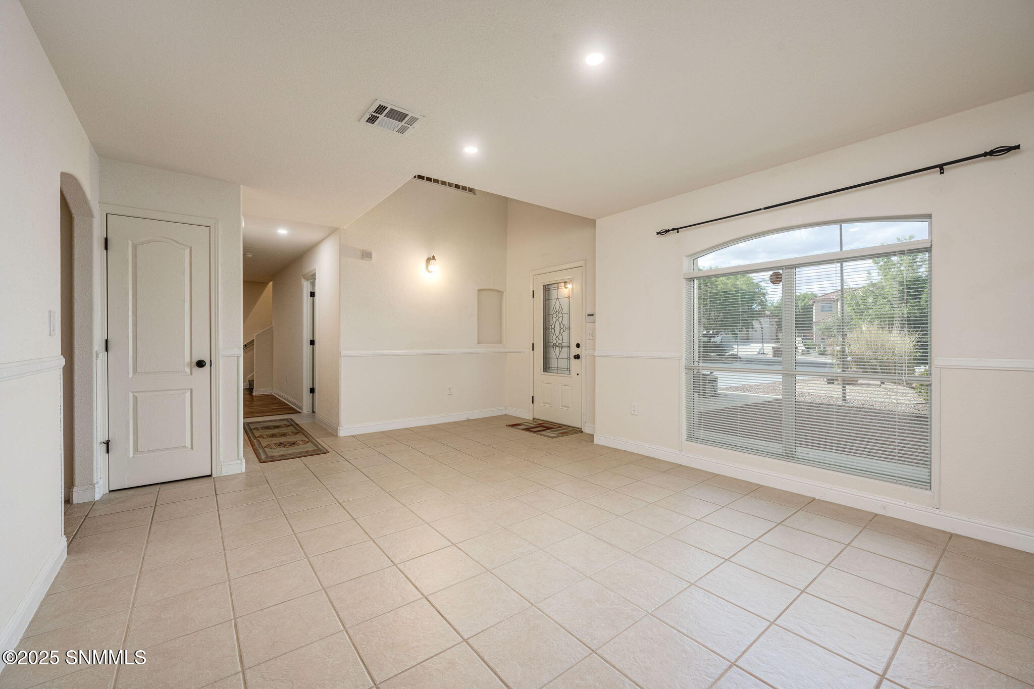 3710 Piedras Negras Drive Property Photo 8