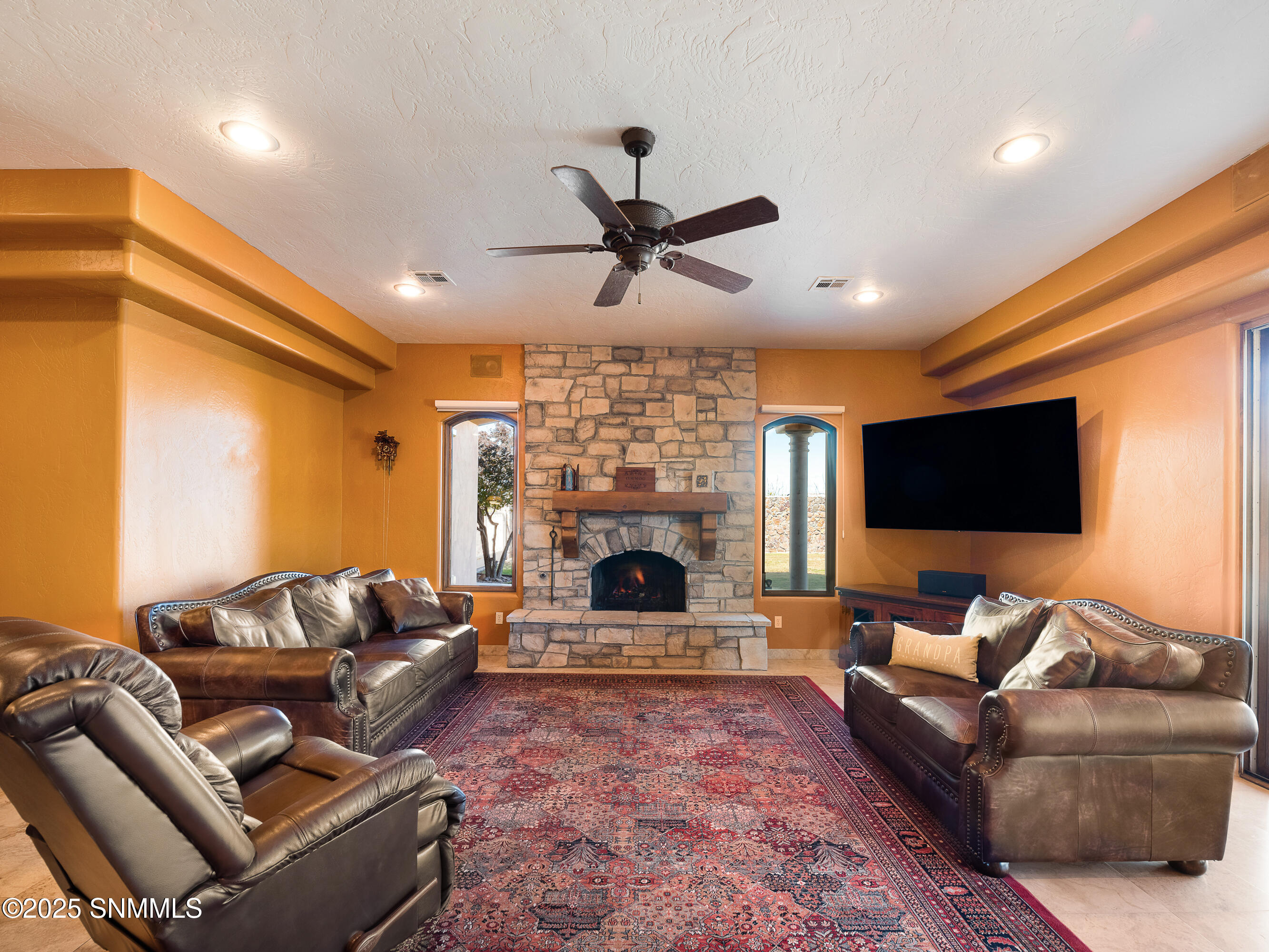 5117 Silver King Road Property Photo 6