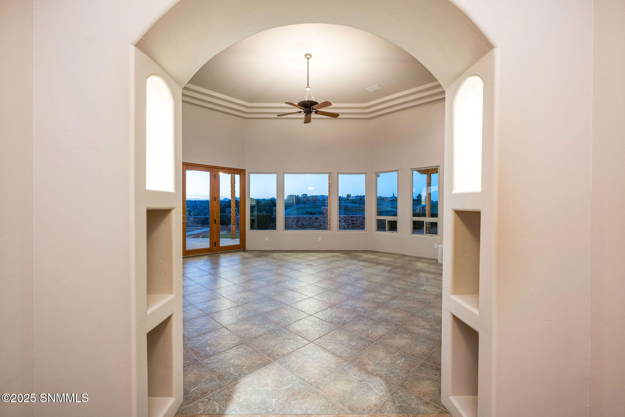 3537 Cave Creek Manor Property Photo 7