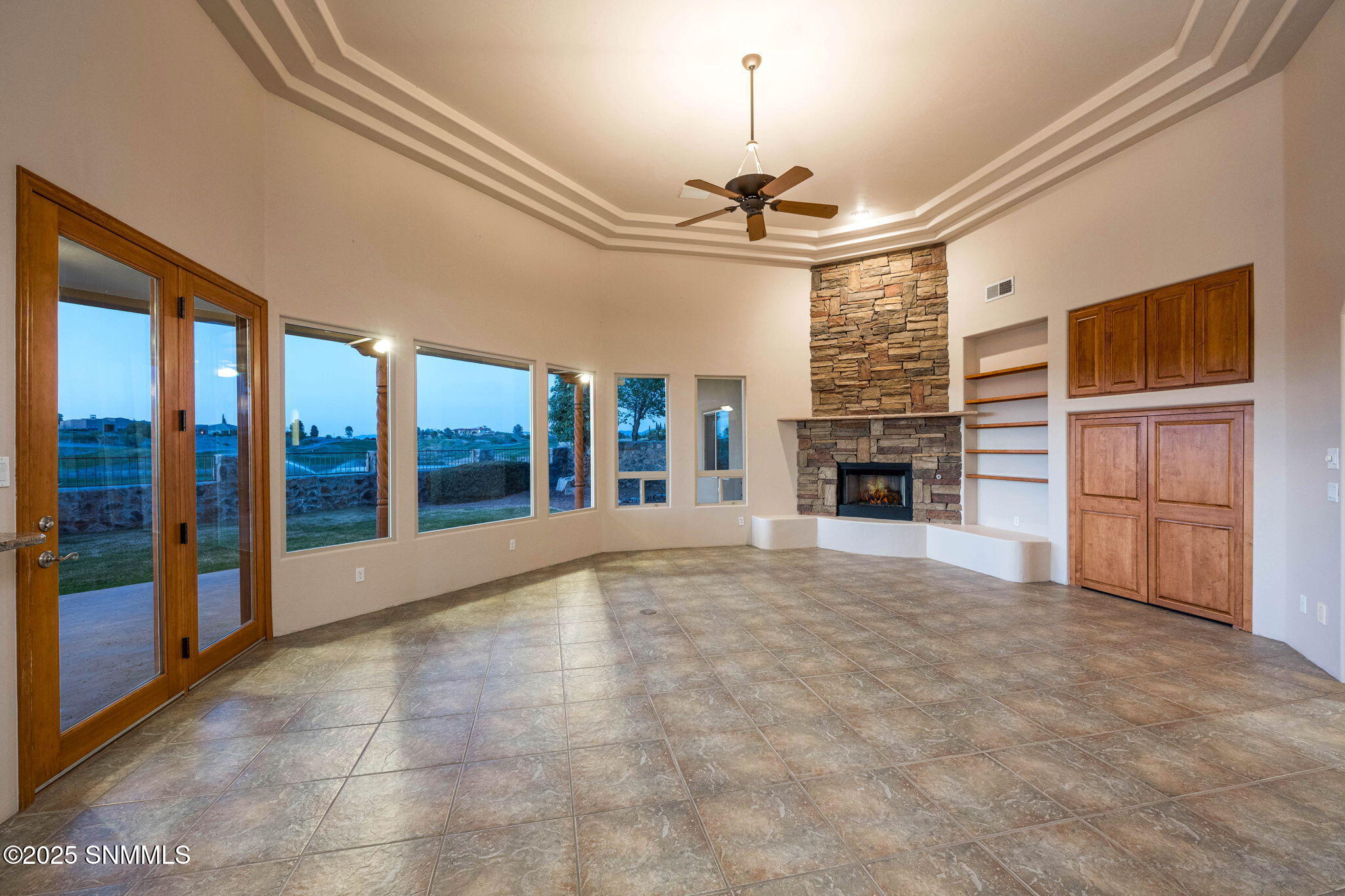 3537 Cave Creek Manor Property Photo 8