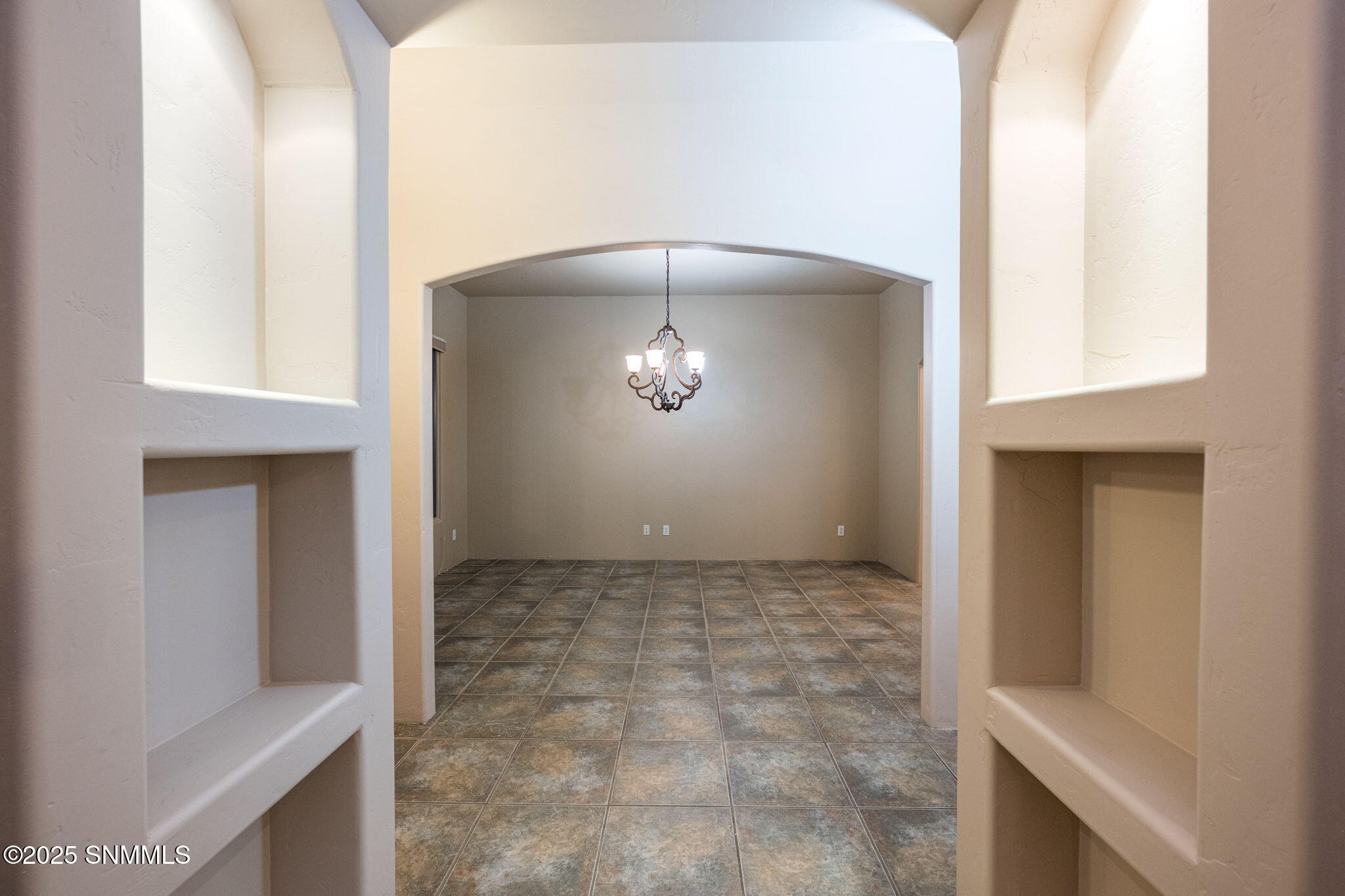 3537 Cave Creek Manor Property Photo 15