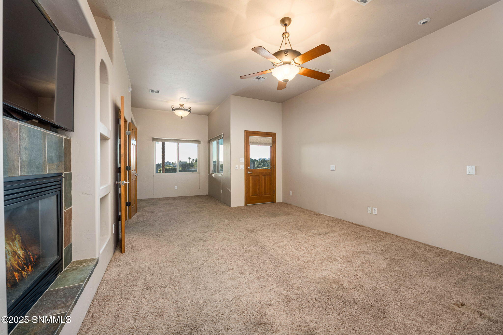 3537 Cave Creek Manor Property Photo 28