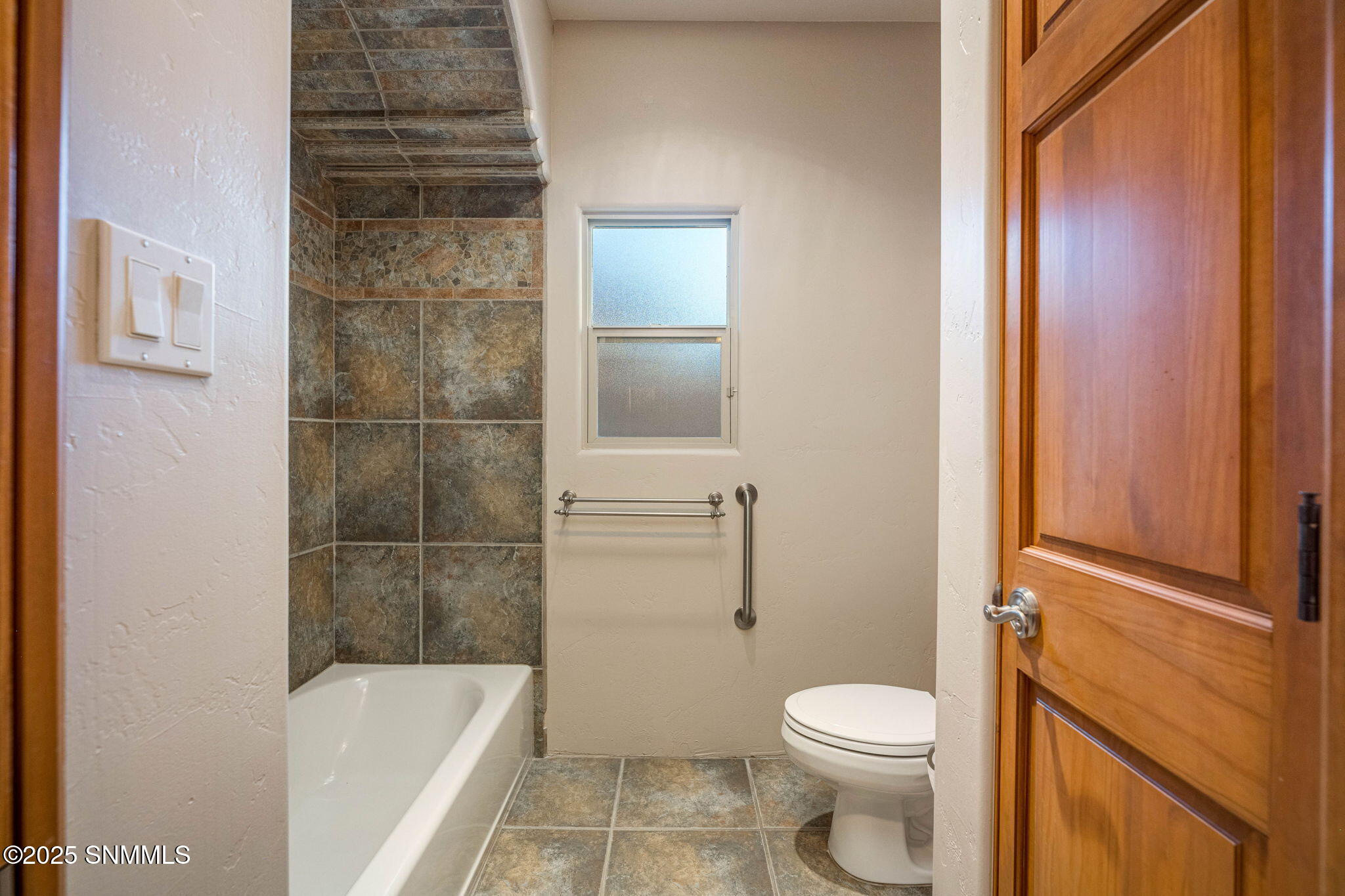 3537 Cave Creek Manor Property Photo 45