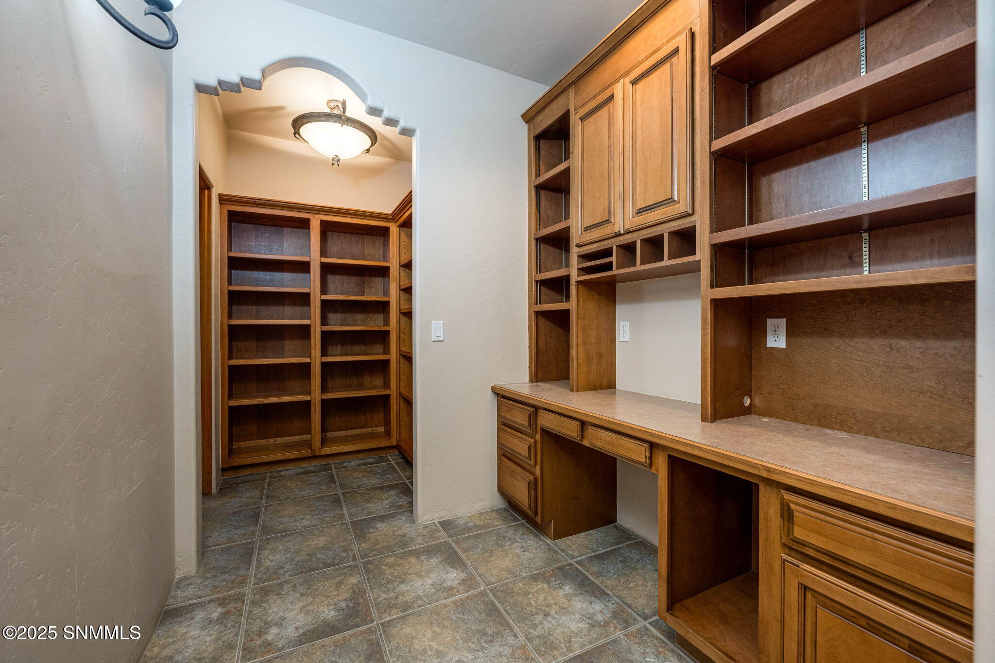 3537 Cave Creek Manor Property Photo 49