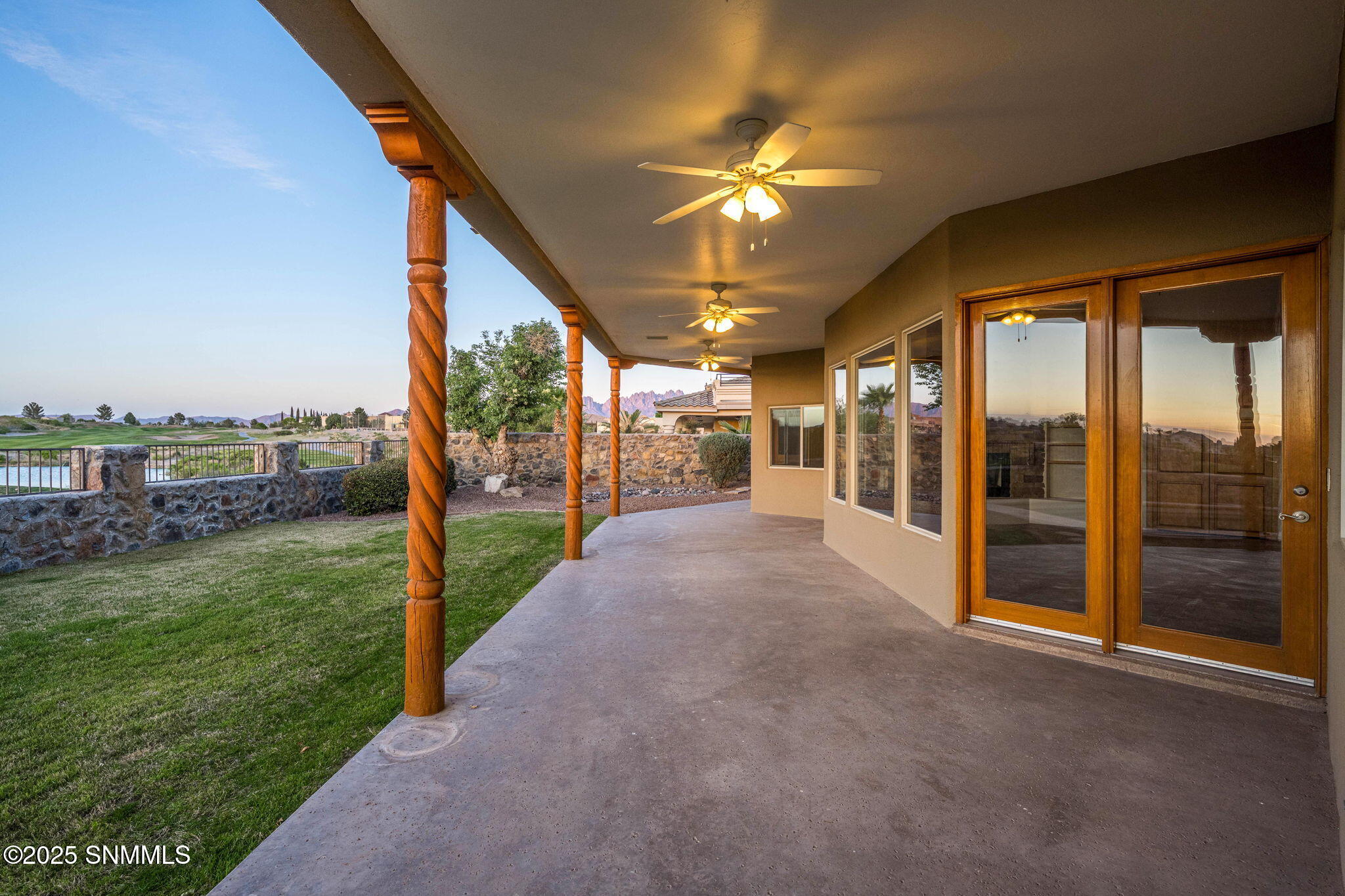 3537 Cave Creek Manor Property Photo 54