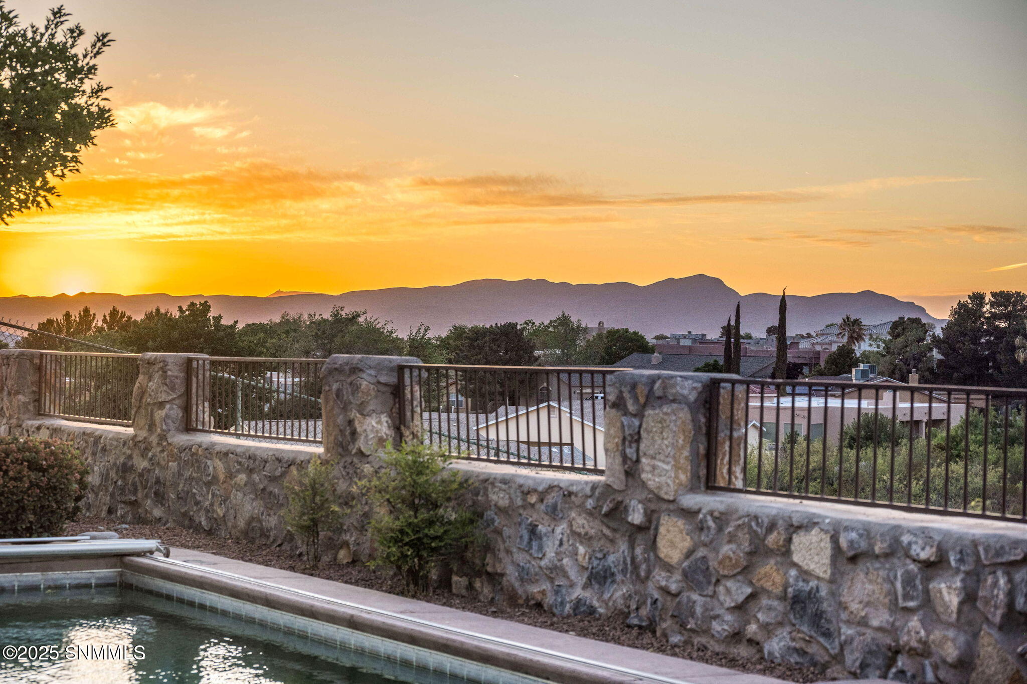 3537 Cave Creek Manor Property Photo 61