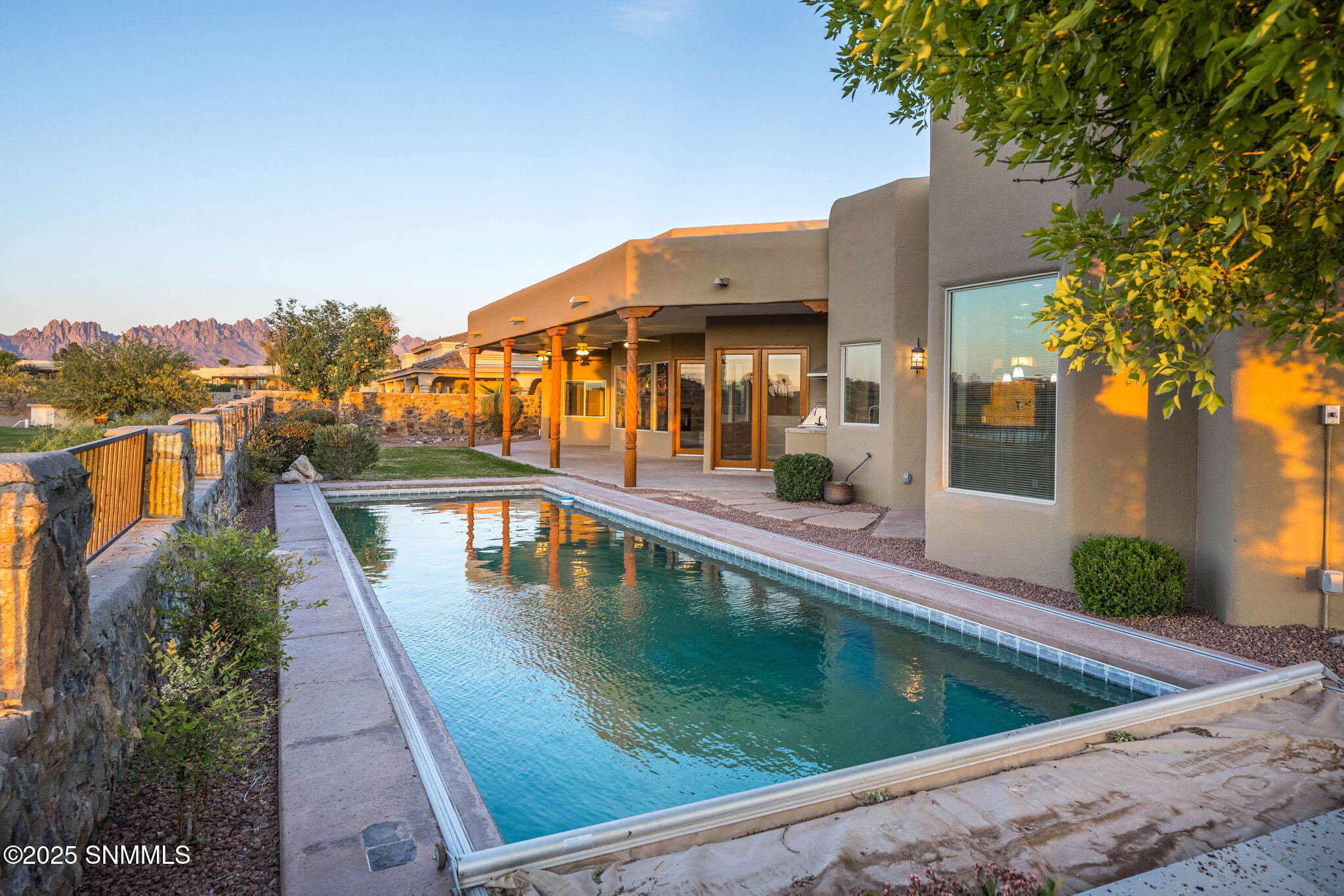 3537 Cave Creek Manor Property Photo 63
