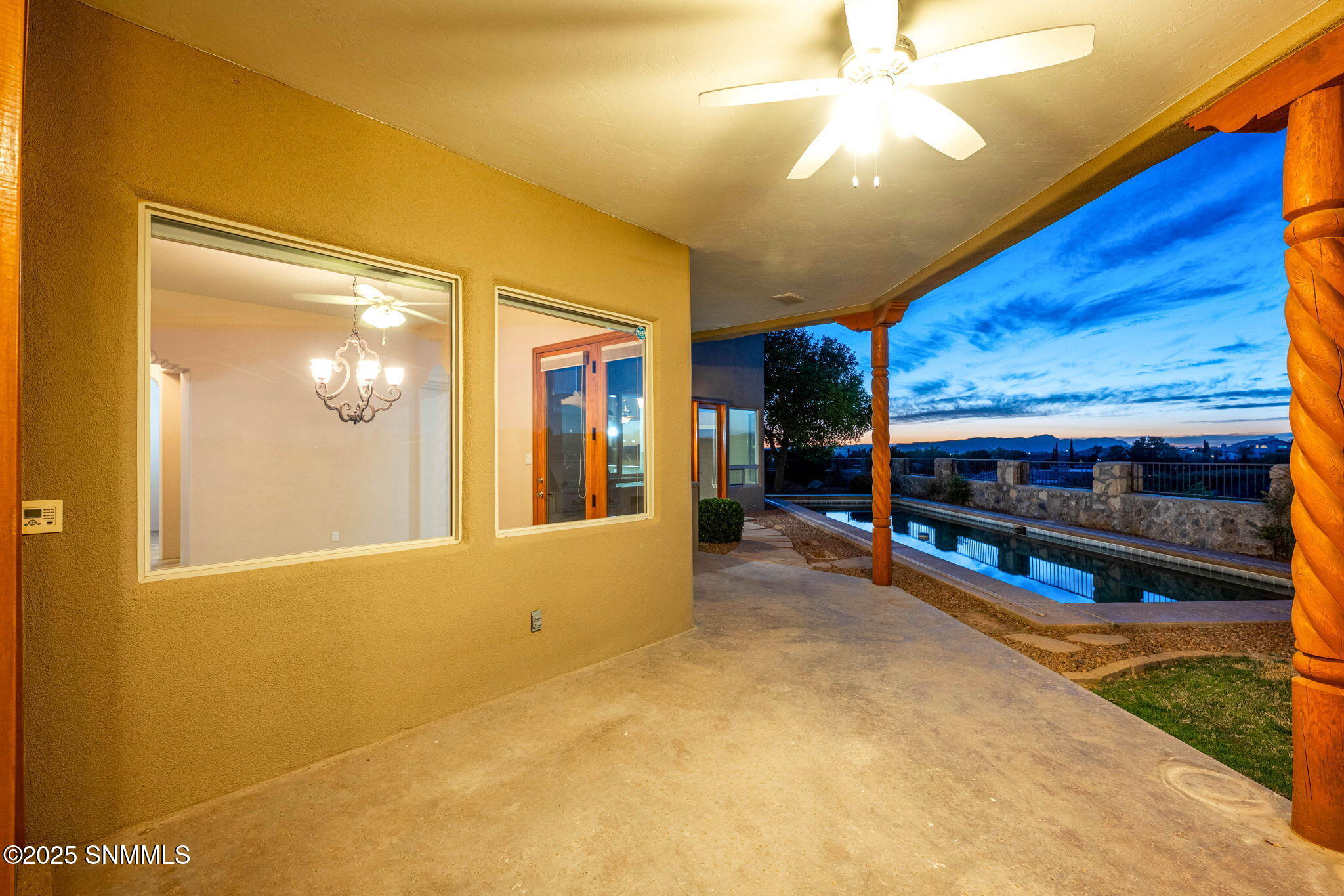 3537 Cave Creek Manor Property Photo 68