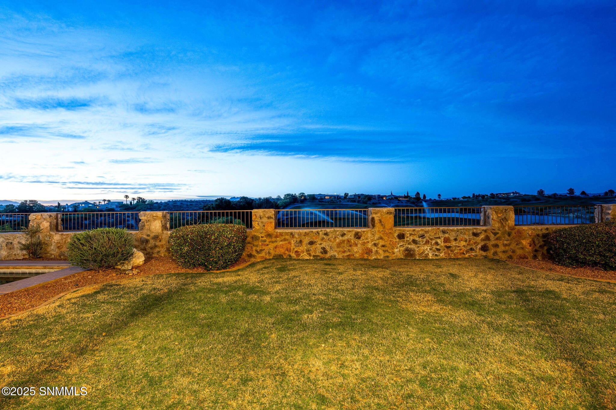 3537 Cave Creek Manor Property Photo 70