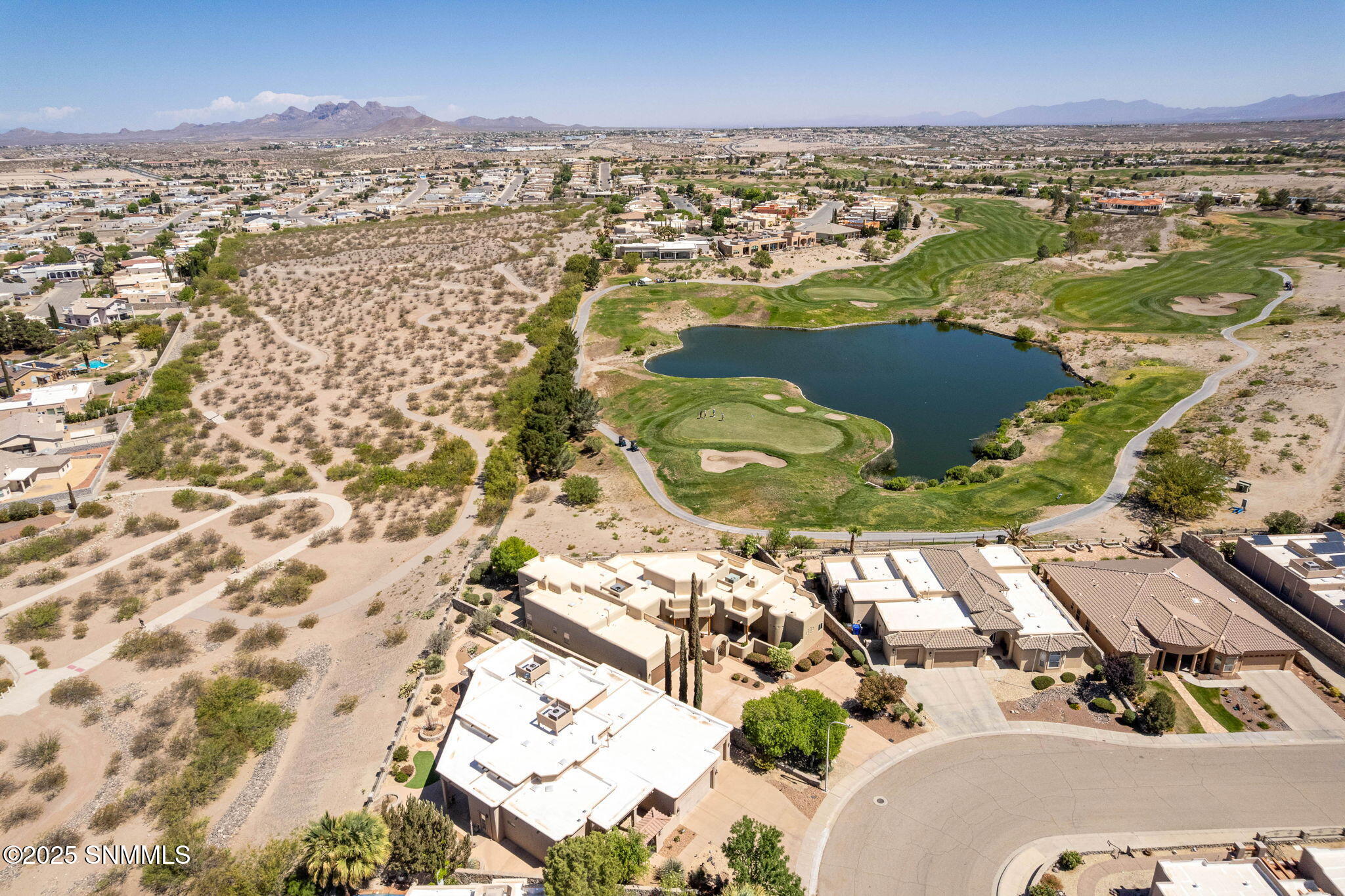 3537 Cave Creek Manor Property Photo 79