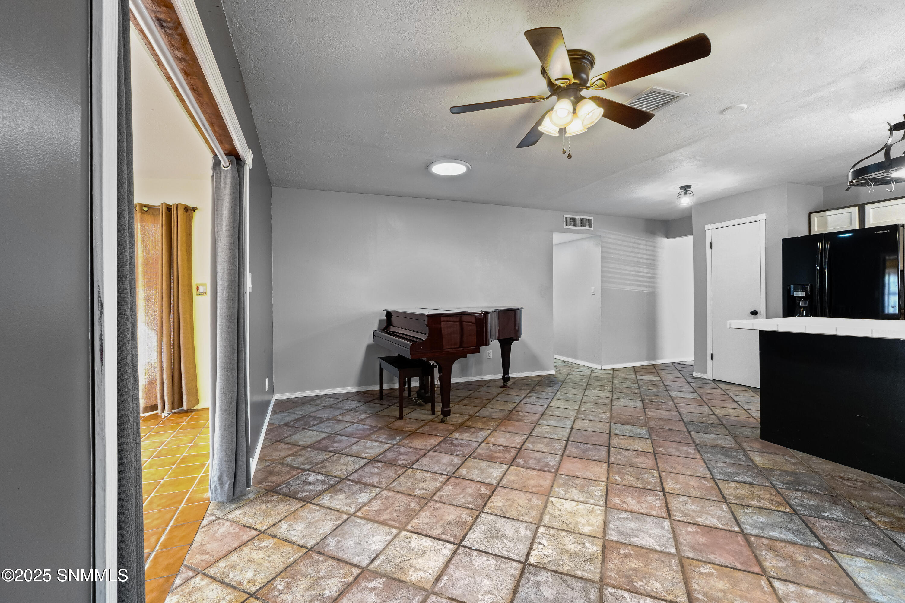 1714 Royal Drive Property Photo 14